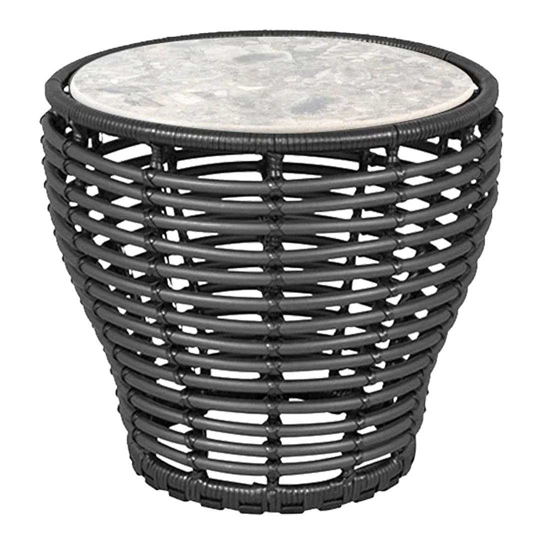 Outdoor Wicker Coffee Table - Small Round Basket Weave Side Table for Patio, Garden, or Balcony - Perfect for Relaxing with Coffee or Drinks