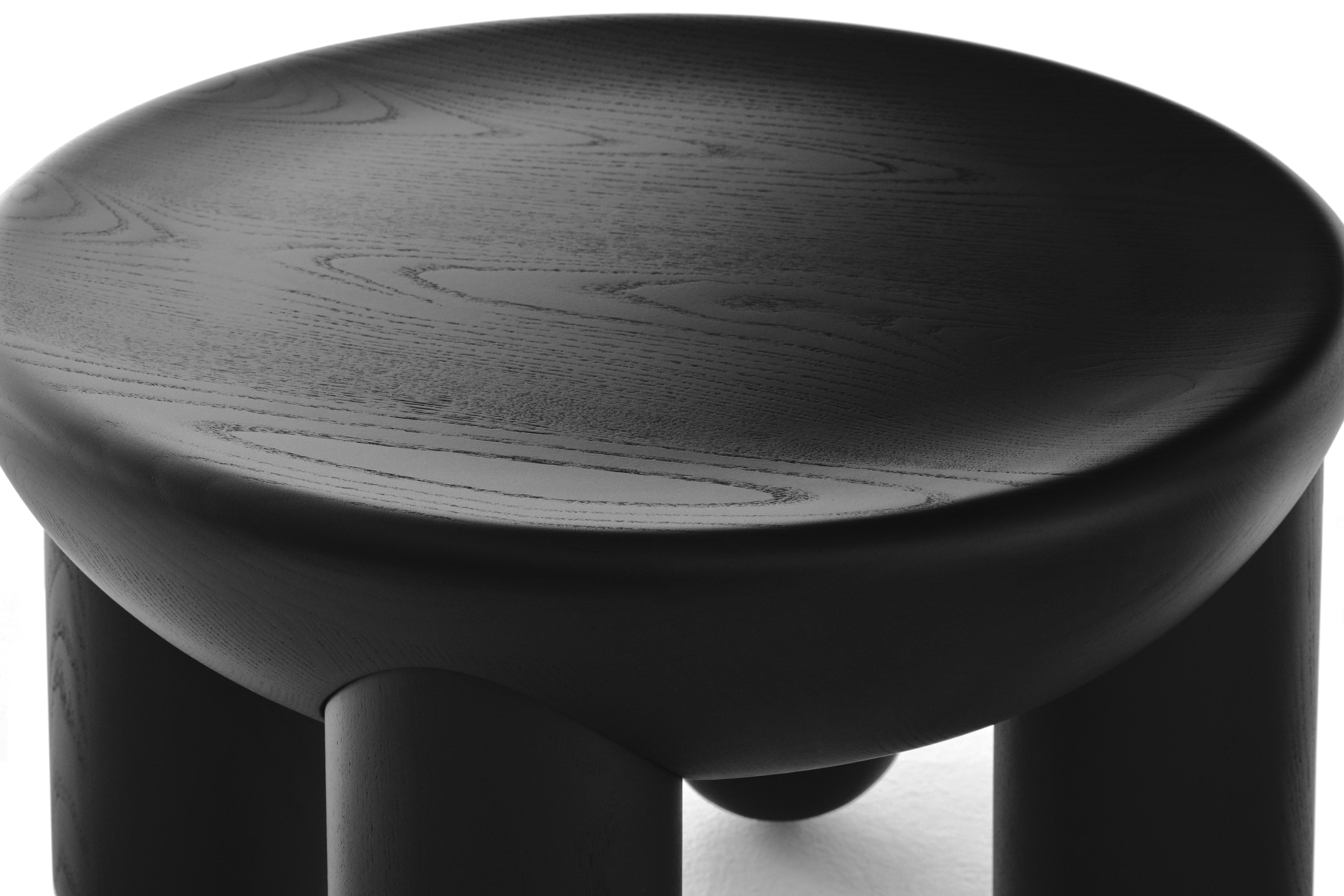 Noom Freyja Modern Coffee Table - Mid-Century Design Living Room Furniture for Small Spaces | Perfect for Apartments, Condos & Cozy Homes