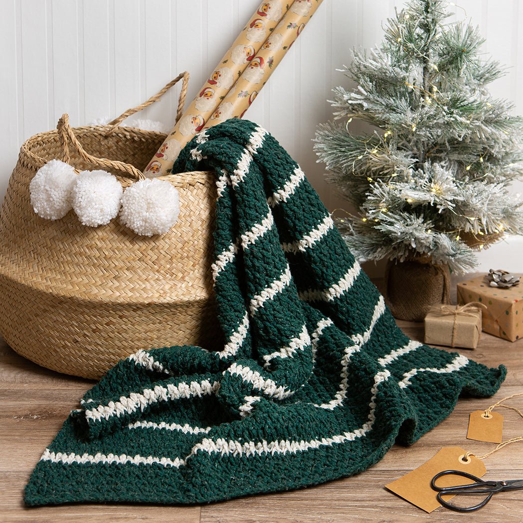 Christmas Tree Crochet Blanket Kit - DIY Holiday Afghan Blanket for Cozy Winter Nights & Festive Home Decor
