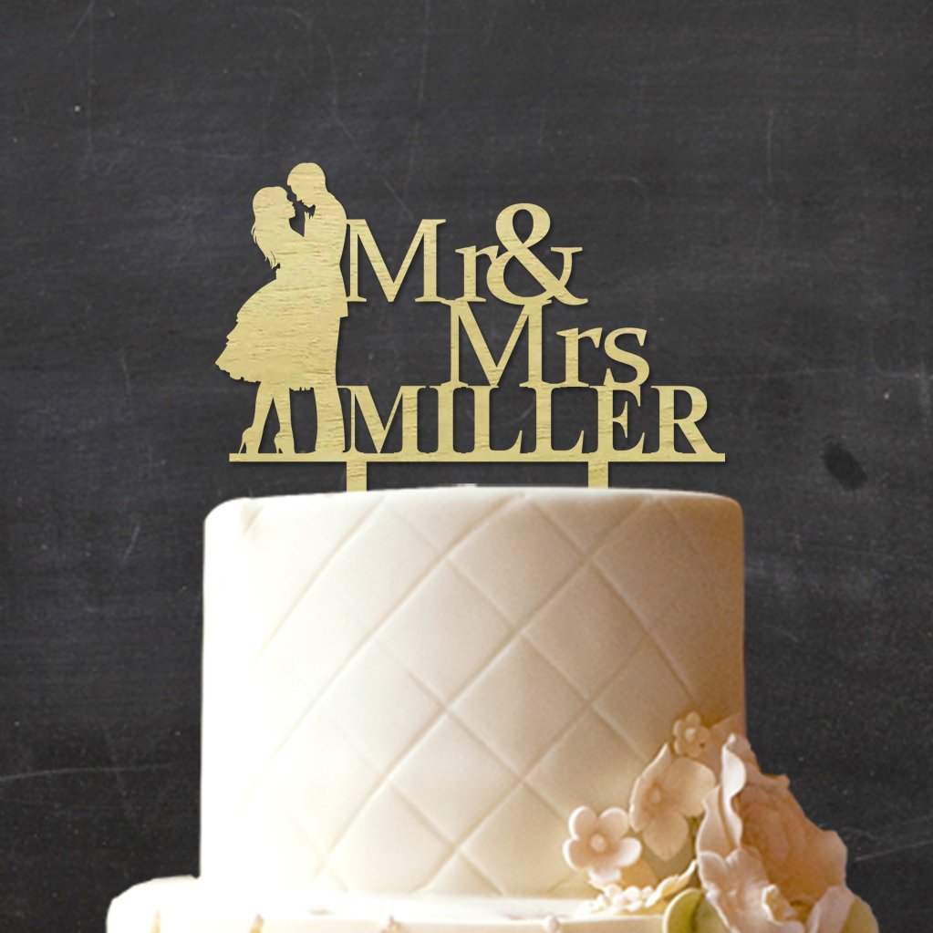 Custom Rustic Mr & Mrs Wedding Cake Topper - Personalized Name Cake Decoration (5-6 Inches Wide) for Wedding Cakes, Anniversary Cakes & Special Occasions