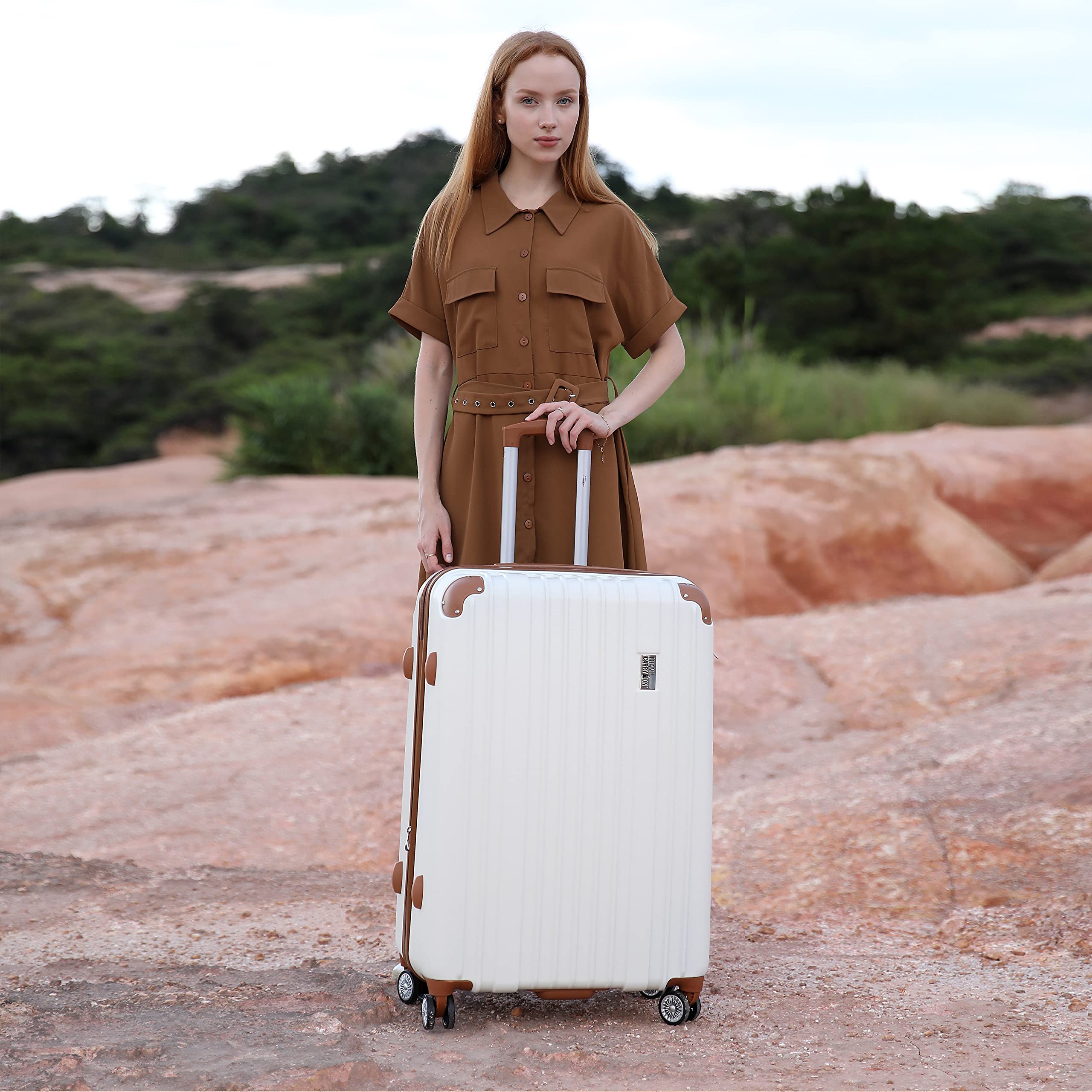 3-Piece White Expandable Plastic Retro Spinner Luggage Set - Lightweight & Durable Suitcase for Travel, Business Trips, and Vacations