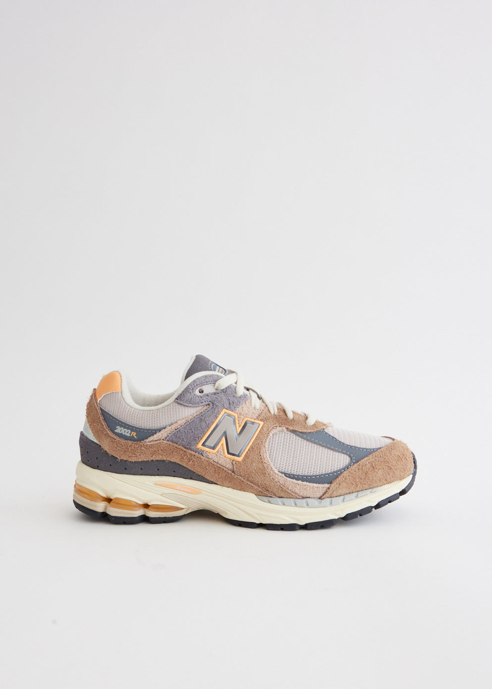 New Balance 2002R 'Mushroom' Retro Running Sneakers for Men - Lightweight Comfortable Casual Shoes for Walking, Gym & Everyday Wear