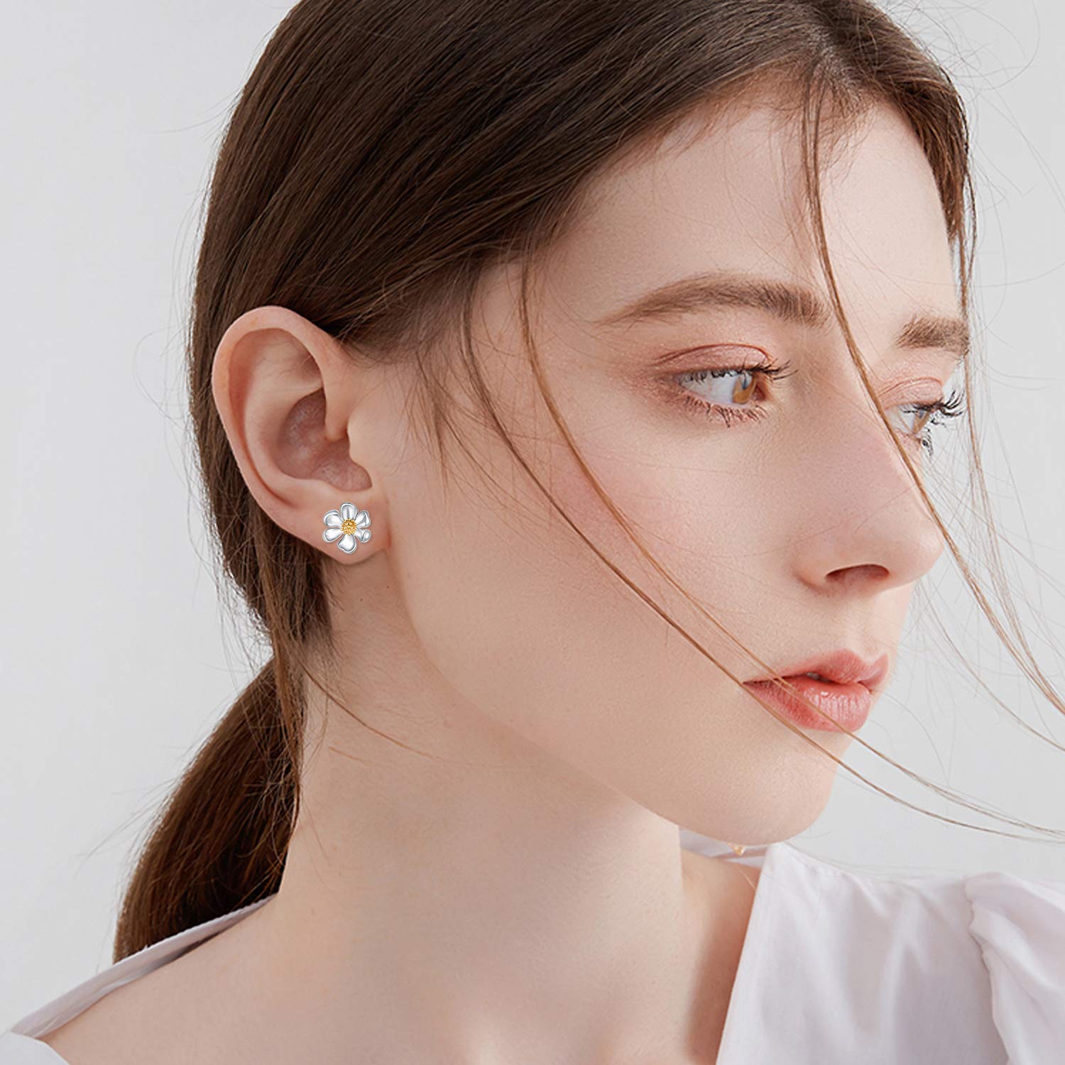 14K White Gold Daisy Stud Earrings for Women - Delicate Floral Jewelry, Perfect Anniversary & Birthday Gifts for Her - Ideal for Weddings, Parties & Everyday Wear