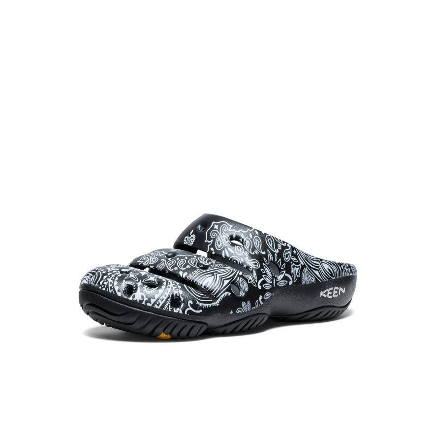 Men's Yogui Arts Clog x Hide and Seek | H&S Black Slip-On Shoes - Comfortable House Slippers for Indoor & Outdoor Wear