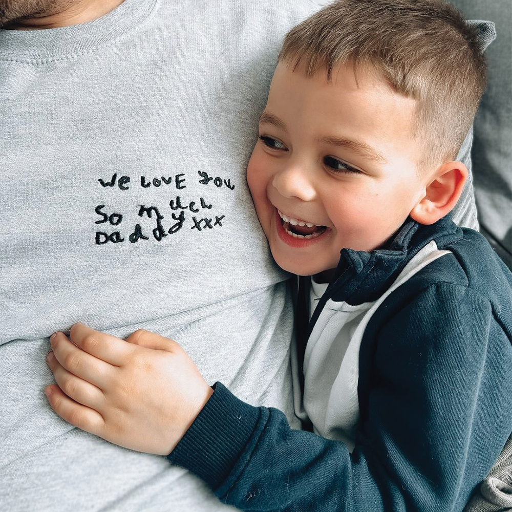 Personalized Embroidered Dad Sweatshirt for Men - Custom Handwriting Design - Perfect for Father's Day, Birthday Gifts & Family Matching Outfits