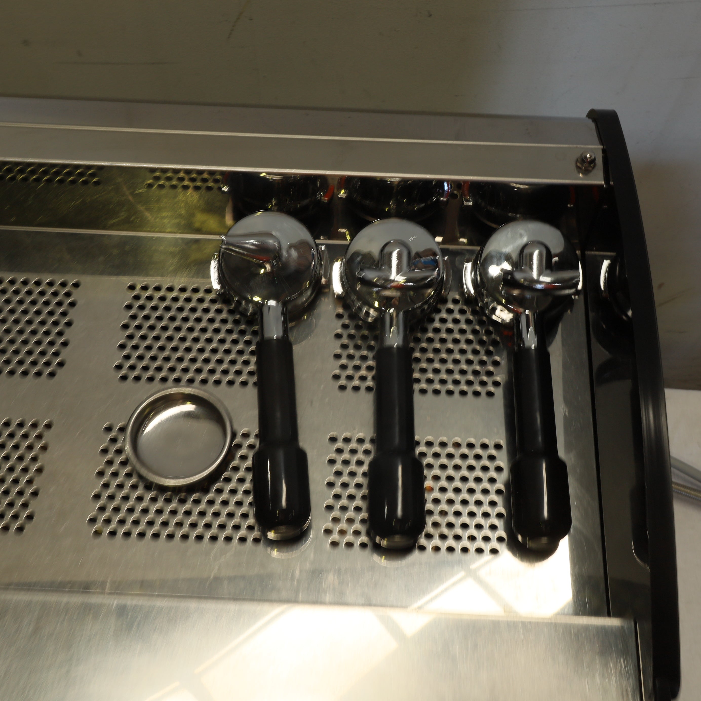 Expobar MA C 2GR Commercial Espresso Machine - Professional Grade 2 Group Coffee Maker for Cafes & Restaurants | Perfect for High-Volume Coffee Shops, Bars & Office Break Rooms