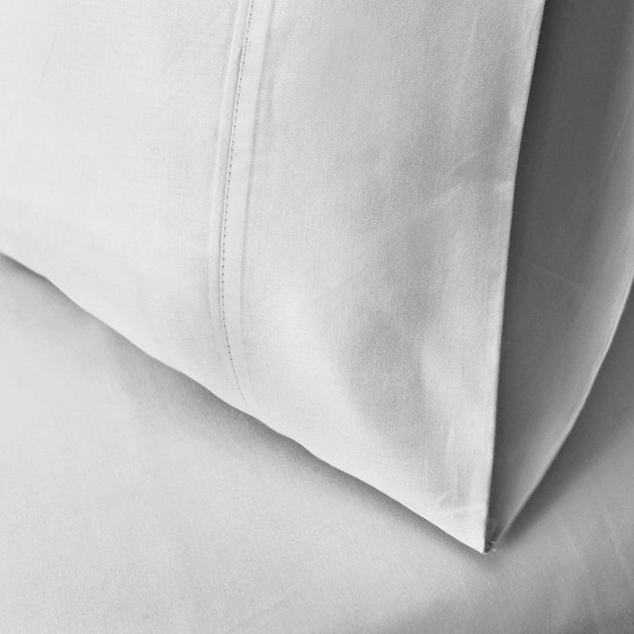 Luxury 700 Thread Count Egyptian Cotton Pillowcase Set - Ultra Soft & Breathable Bedding for Side Sleepers & Hot Sleepers - Perfect for Master Bedroom, Guest Room & Hotel Use
