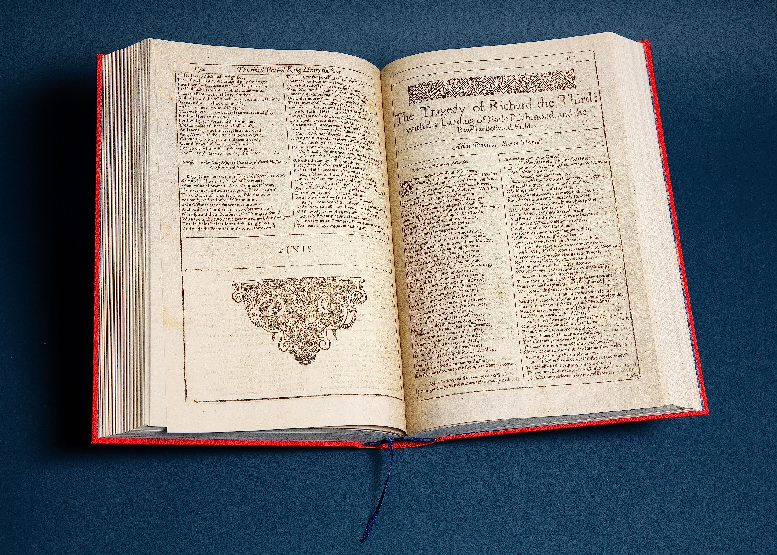 Shakespeare's First Folio 400th Anniversary Facsimile Edition - Mr. William Shakespeare's Comedies, Histories & Tragedies | Authentic Reproduction | Perfect for Literary Collectors, Theater Enthusiasts & Renaissance Studies