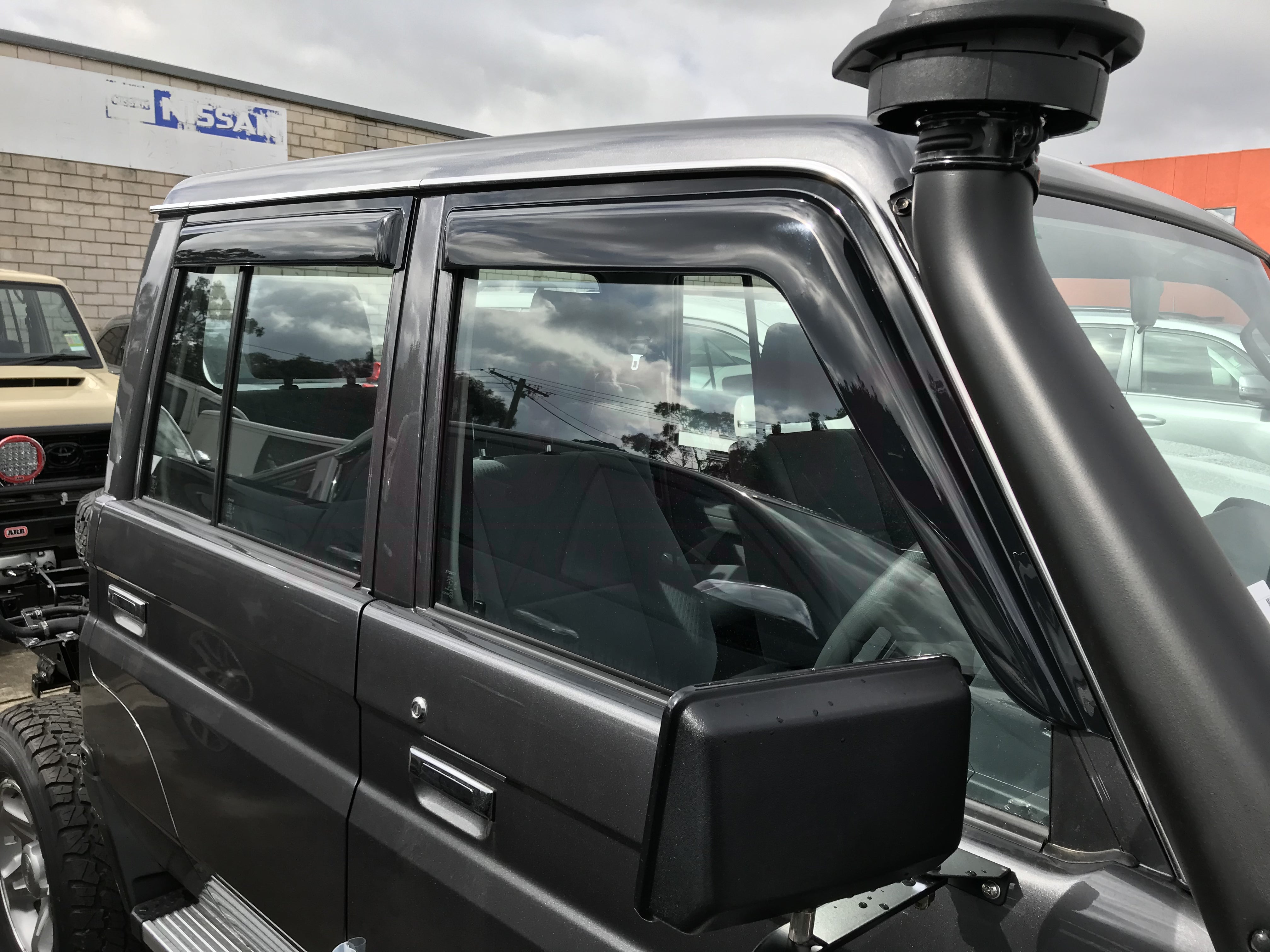 Premium Weather Shields for Toyota Land Cruiser 70/76/79 Series (2007-Present) - Durable Rain Guards & Wind Deflectors for Off-Road Protection & Comfort