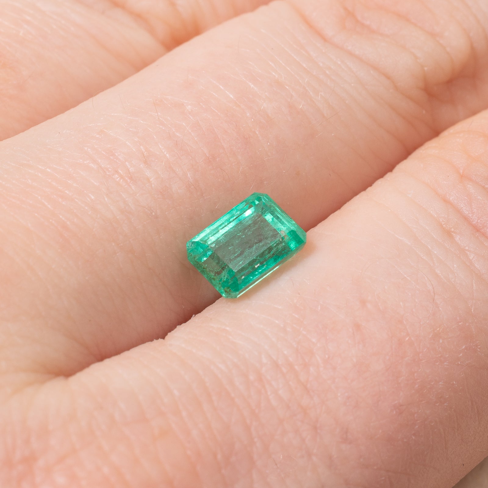 1.55ct Rectangular Step Cut Loose Emerald Gemstone - Natural Green Emerald for Jewelry Making, Engagement Rings & Fine Collections | Perfect for Custom Designs, Gifts & Special Occasions