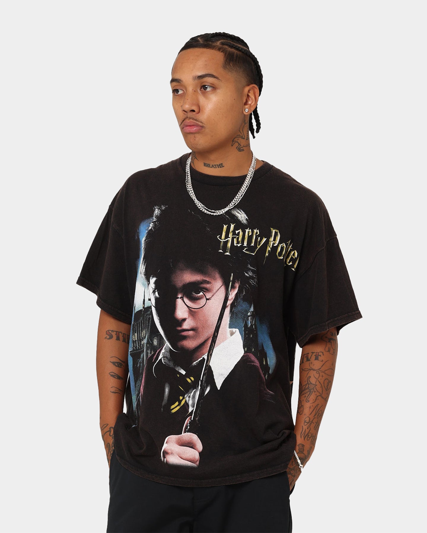Vintage Harry Potter T-Shirt - Black Washed Cotton Tee for Men & Women - Perfect for Cosplay, Halloween & Casual Wear