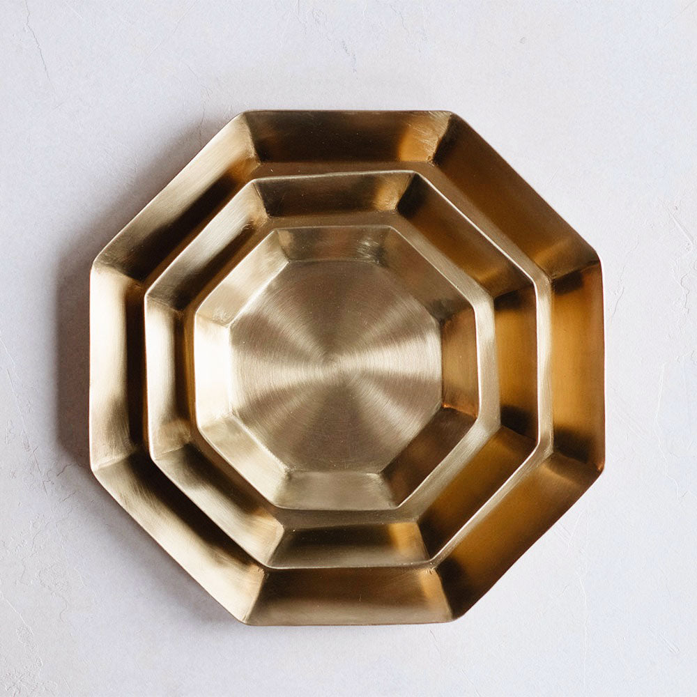 Vintage Octagon Brass Tray - Handcrafted Decorative Serving Tray for Home Decor, Jewelry Display & Gift Giving - Perfect for Coffee Tables, Vanity Organizers & Wedding Decor