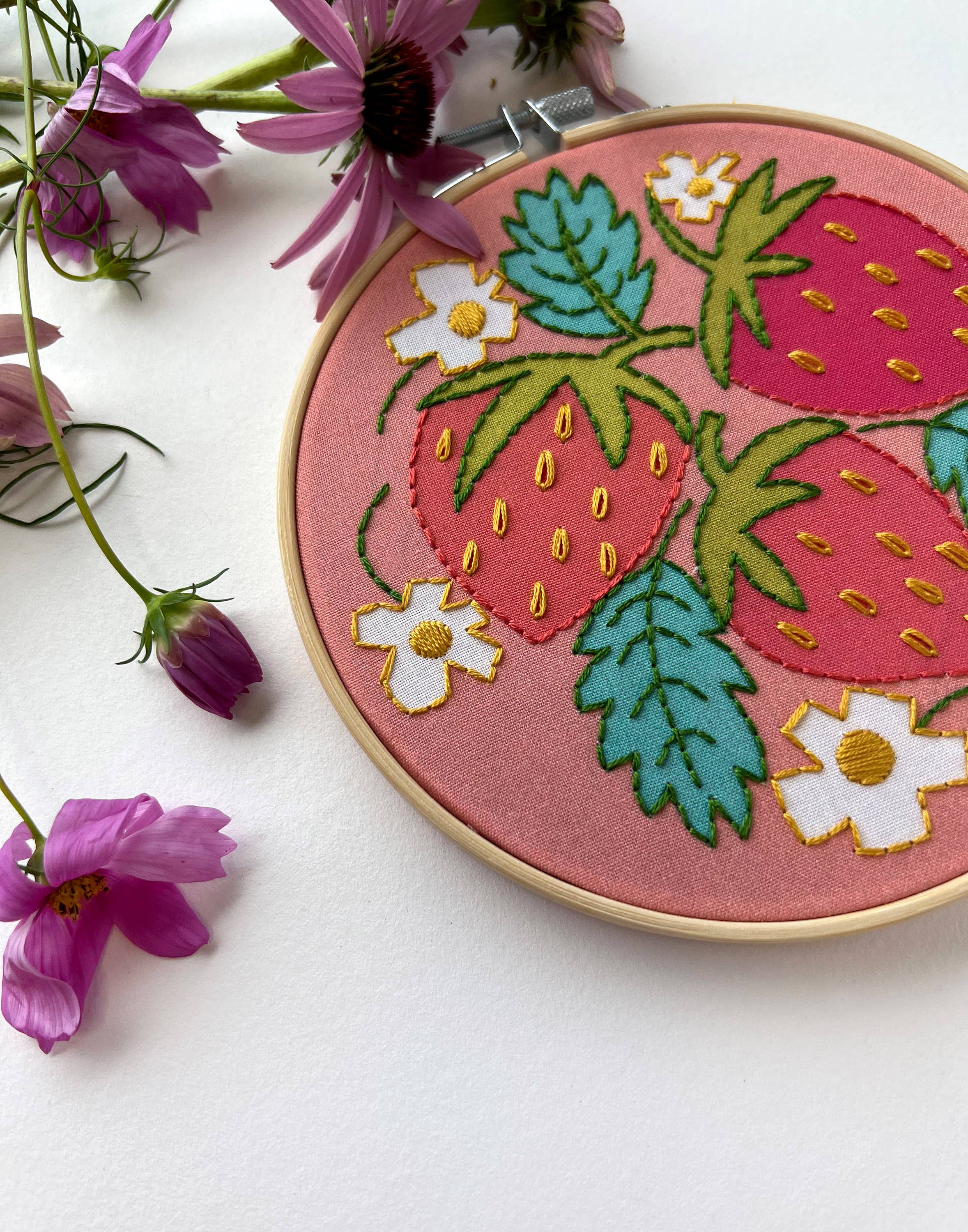 Strawberries Hand Embroidery Kit for Beginners - DIY Embroidery Set with Hoop, Thread & Needles - Perfect for Home Decor, Gifts & Craft Projects