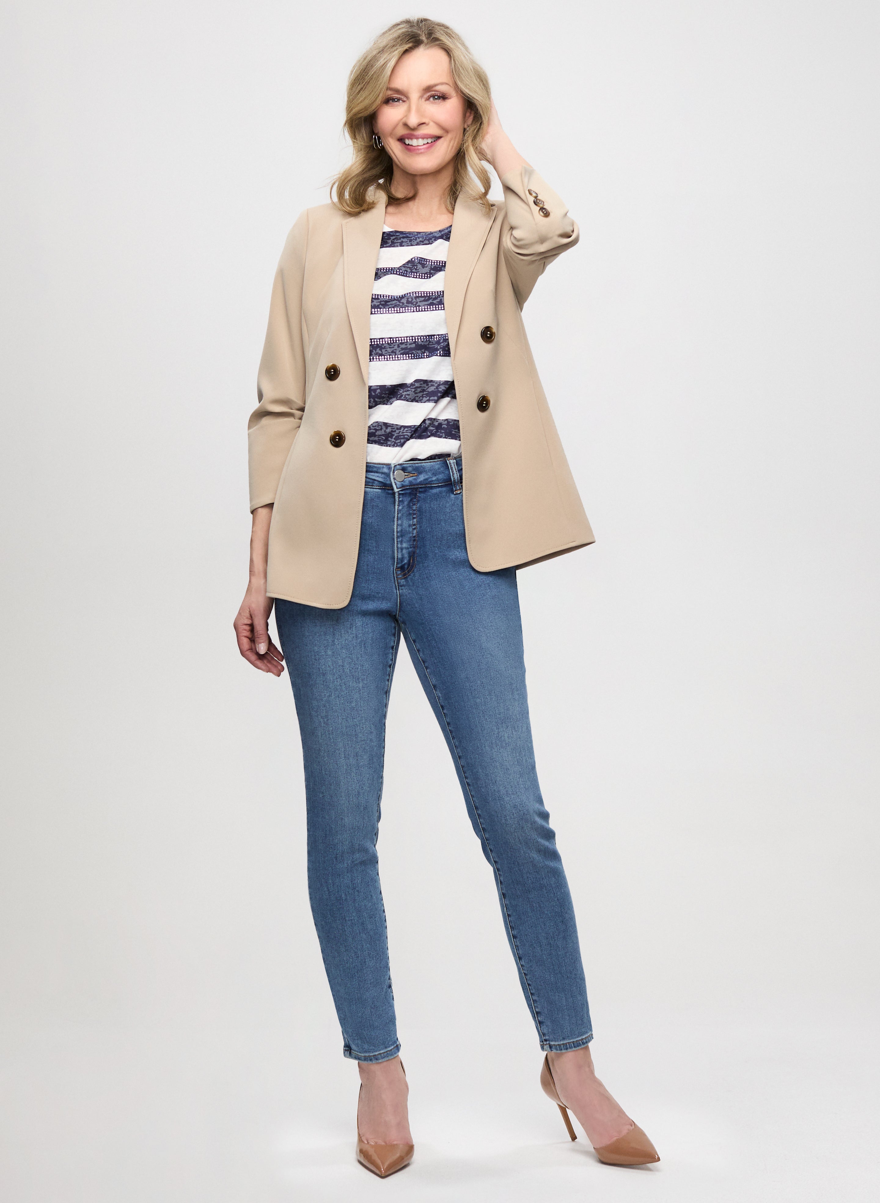 Stylish Decorative Button Jacket & Slim Fit Jeans Set for Women - Perfect for Casual Outings, Date Nights and Office Wear
