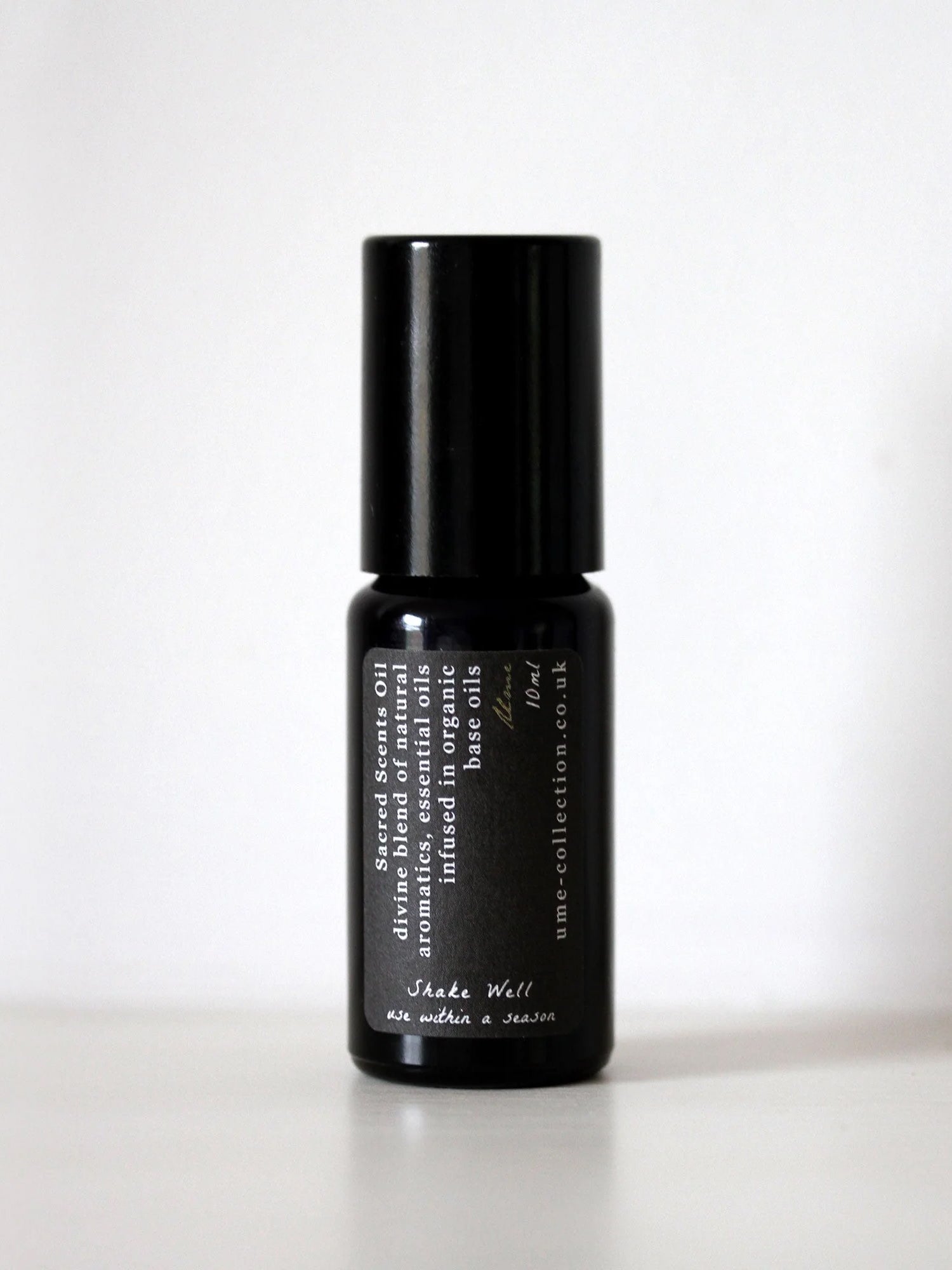 Ume Collection Pulse Point Oil - Moon Scented Aromatherapy Roll-On for Stress Relief & Relaxation | Perfect for Meditation, Yoga & Sleep