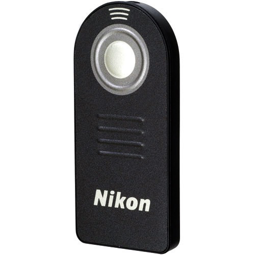 Nikon ML-L3 Wireless Remote Control for DSLR Cameras - Infrared Shutter Release for Photography, Vlogging & Time-Lapse - Compatible with Nikon D3500, D5600 & More