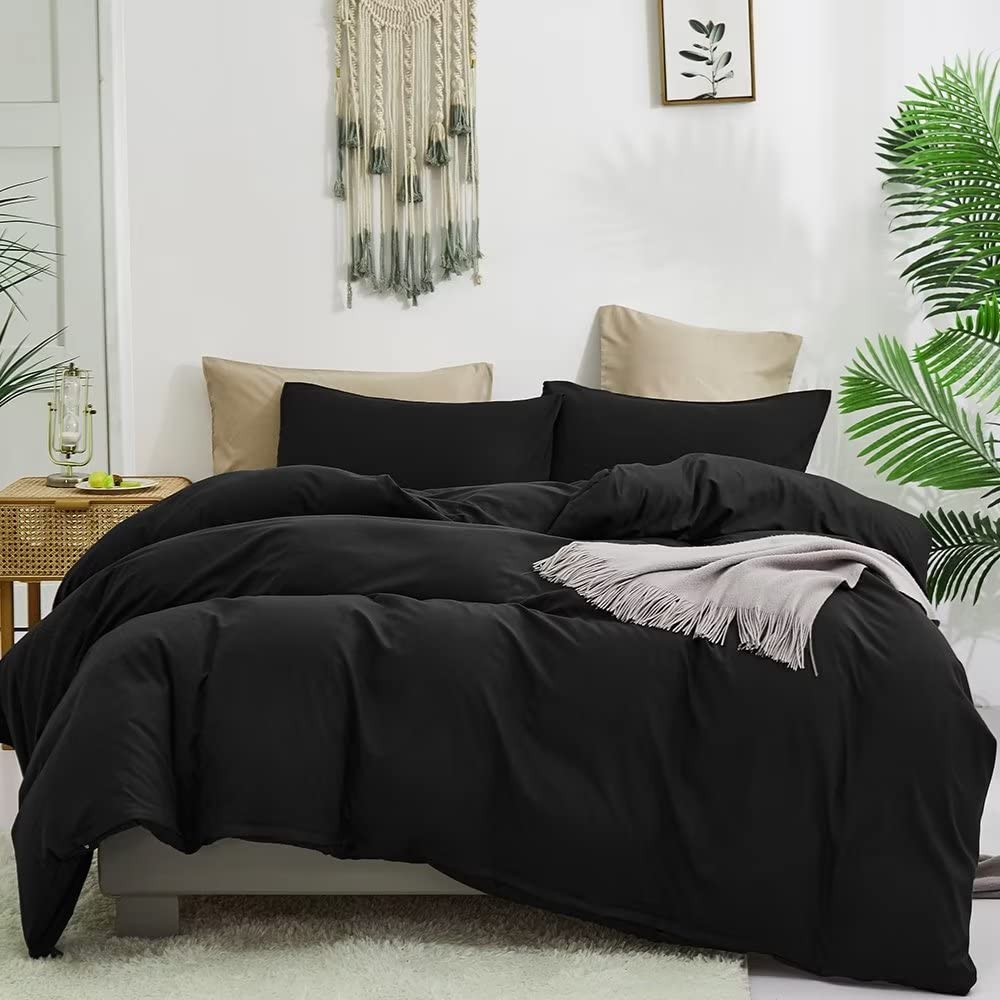 Black Comforter Set Queen - 3 Piece All Solid Black Bedding Set for Men & Women | Soft & Cozy Queen Size Comforter with Pillow Shams | Perfect for Modern Bedrooms, Guest Rooms & Dorm Decor
