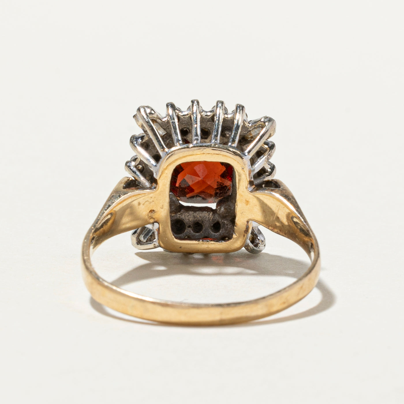 2.06ct Garnet & Diamond Cocktail Ring - 0.82ctw Gemstone Jewelry for Women - Size 11 - Perfect for Evening Parties, Weddings & Special Occasions
