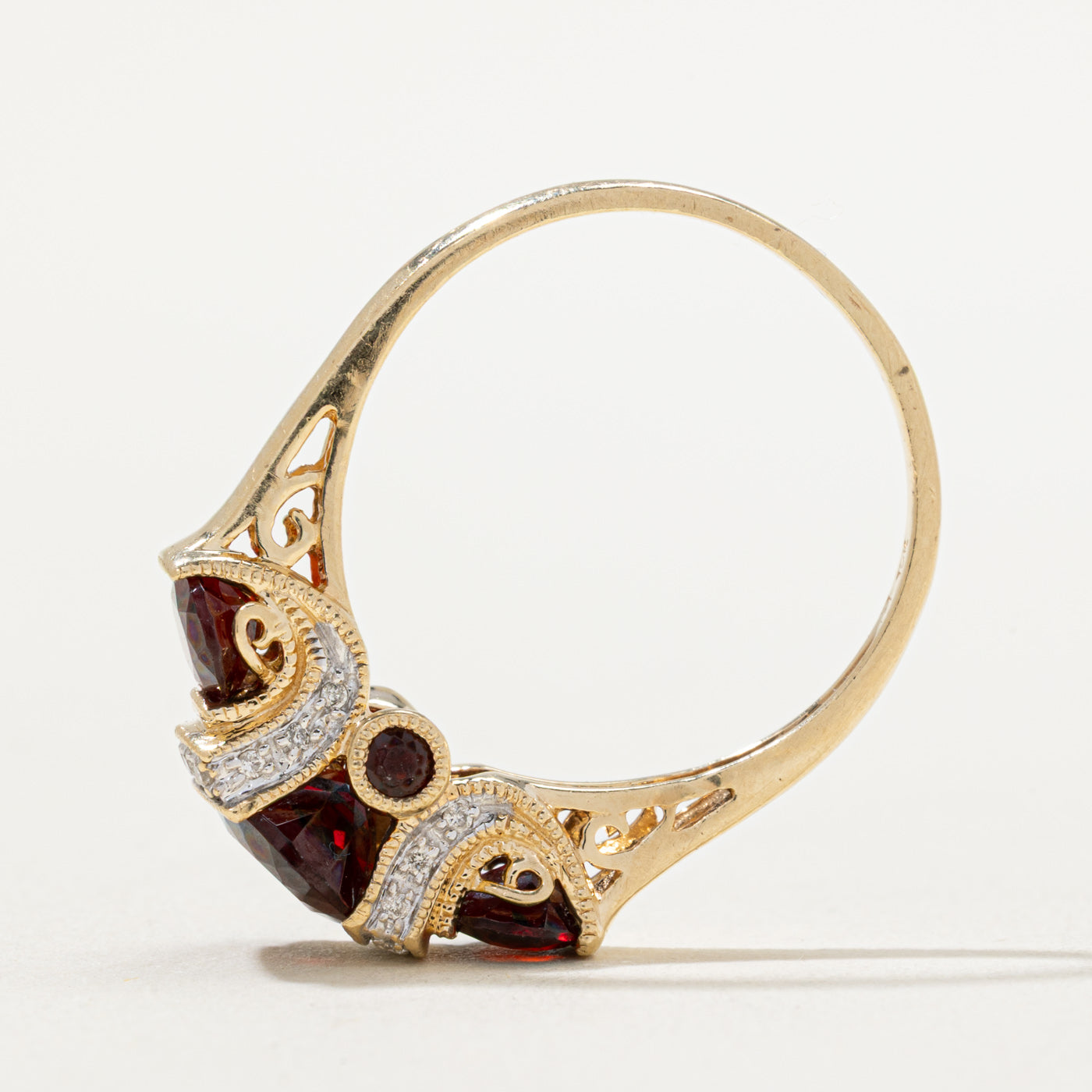 Elegant Garnet & Diamond Cocktail Ring - 3.90ctw Garnet & 0.14ctw Diamond - Size 9.5 - Perfect for Evening Parties, Weddings & Special Occasions