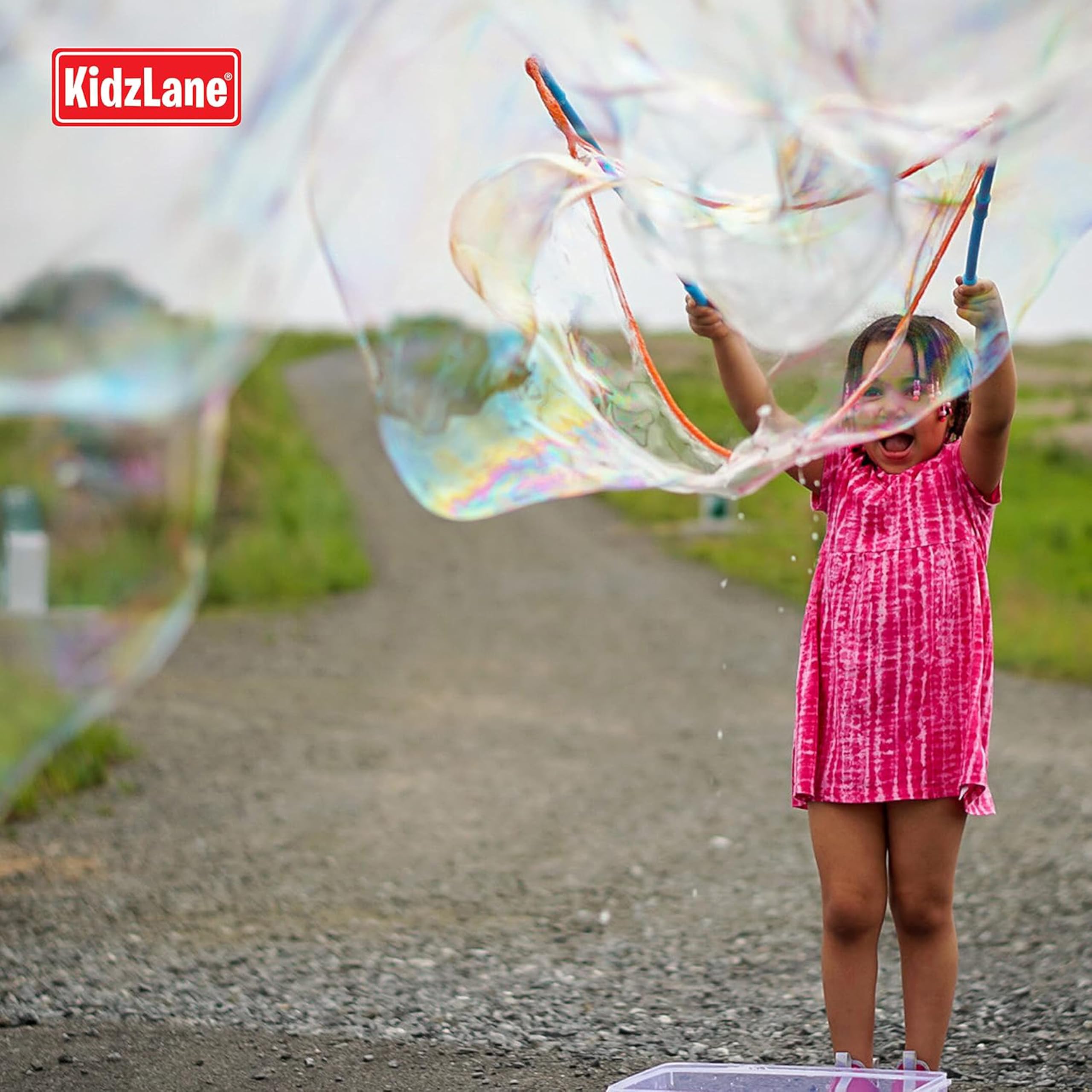 Kidzlane Giant Bubble Wand Set with 24oz Bubble Solution - Outdoor Bubble Maker Toy for Kids Ages 3+ | Perfect for Backyard Play, Birthday Parties & Summer Activities