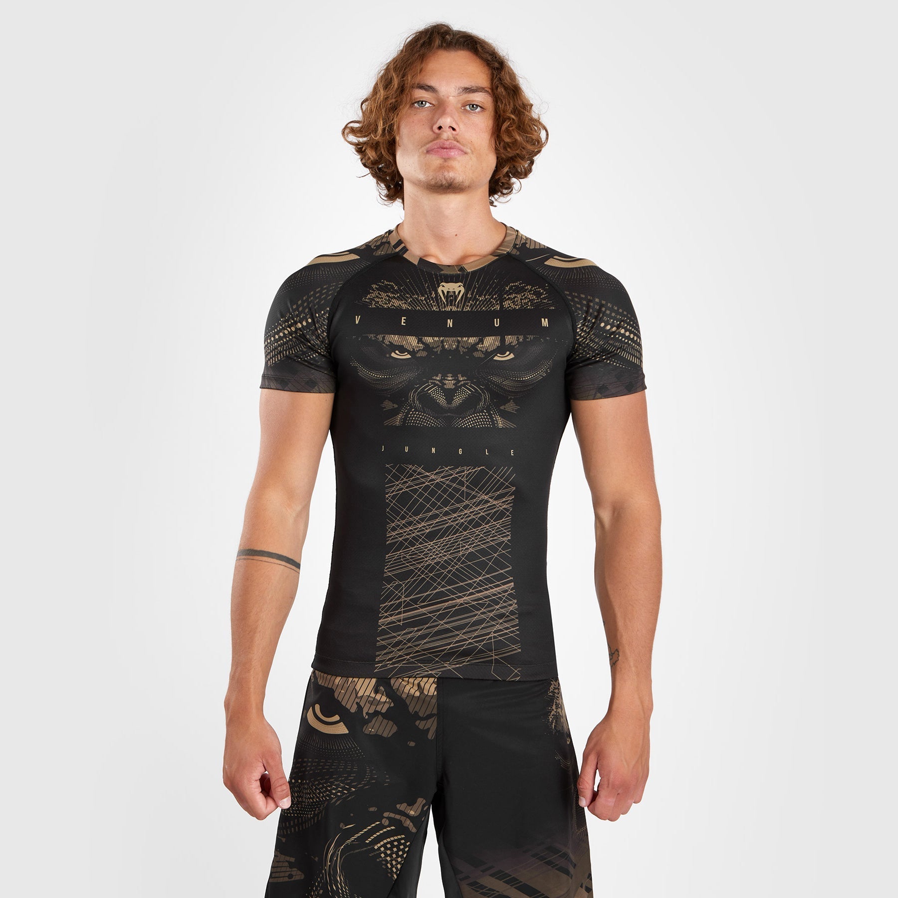 Venum Gorilla Jungle Rashguard Short Sleeves - Black/Sand - MMA, BJJ & Grappling Training Shirt for Men - Moisture Wicking & UV Protection