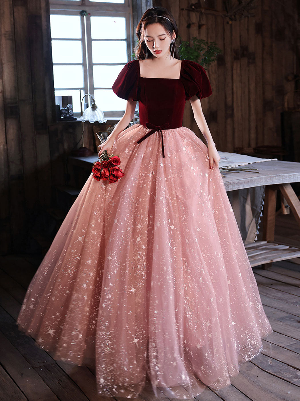Elegant Burgundy Velvet & Tulle Long Prom Dress - A-Line Formal Graduation Gown for Women | Perfect for Homecoming, Ball, and Special Occasions