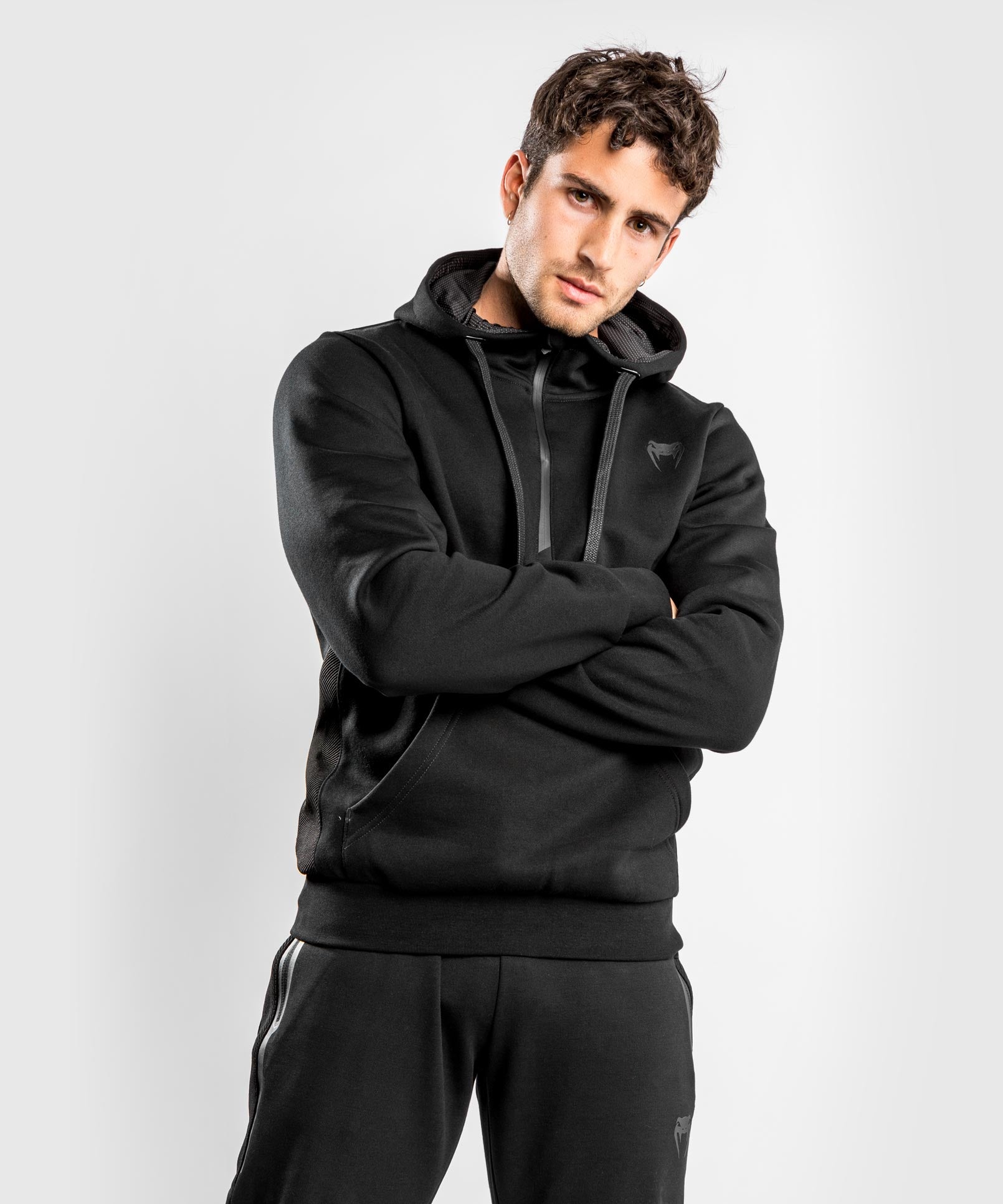 Venum Contender Evo Hoodie - Black MMA Training Hooded Sweatshirt for Men | Ultimate Comfort & Style for Gym, Boxing & Streetwear