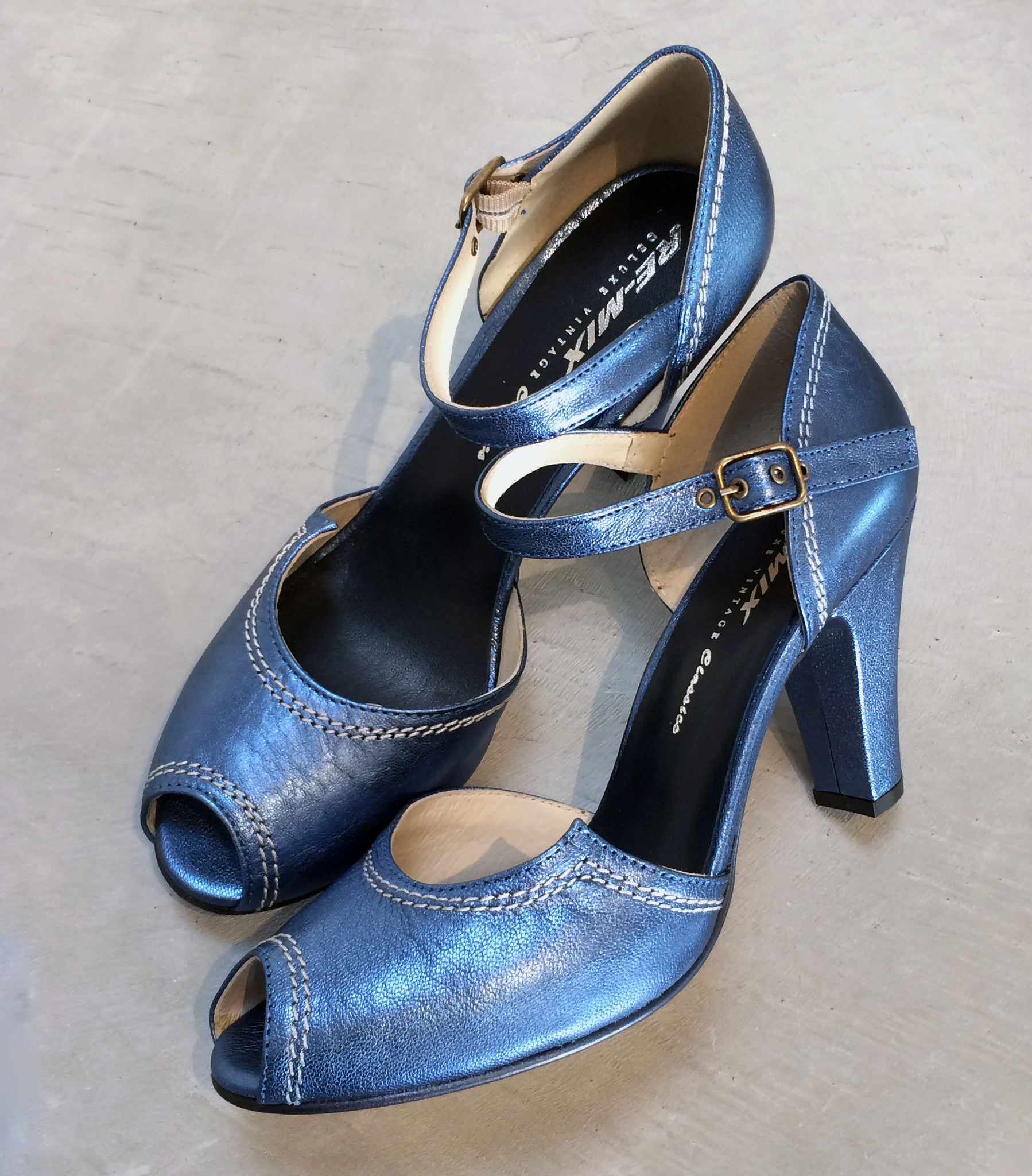 Stella - Premium Women's Fashion & Accessories for Everyday Style | Online Shopping for Dresses, Jewelry & More | Perfect for Work, Parties & Casual Outings