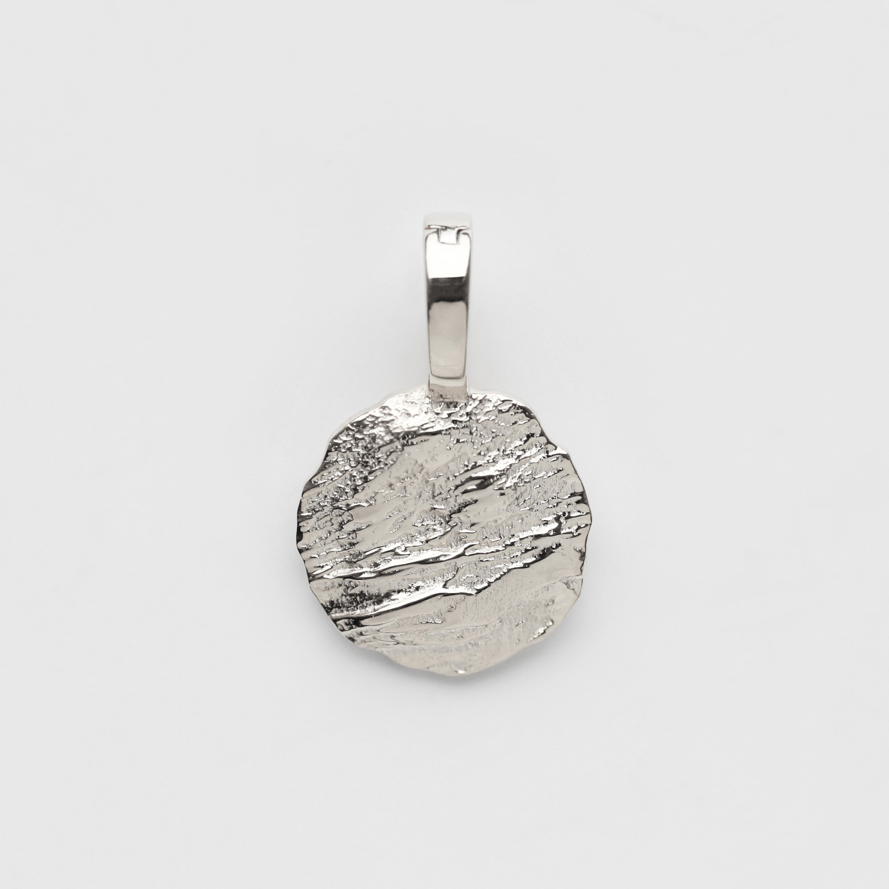 Mini Molten Coin Pendant Necklace - Vintage Gold & Silver Plated Jewelry for Women - Perfect for Casual Wear, Layering & Gift Giving