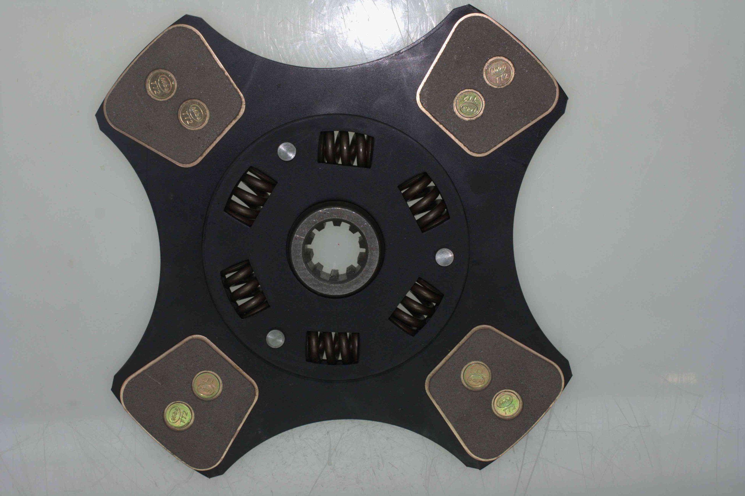 Sachs SD0629CB Clutch Disc - High Performance Replacement for Smooth Gear Shifting - Perfect for BMW, Mercedes, Audi & Volkswagen Vehicles - Ideal for City Driving & Highway Commuting