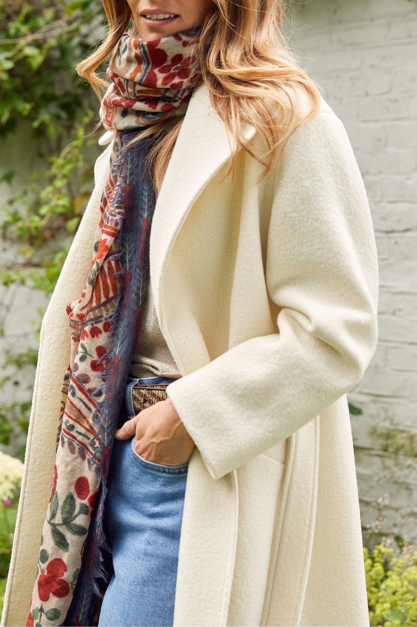 Premium Women's Wool Coat in Cream - Warm & Stylish Winter Outerwear for Casual & Formal Occasions