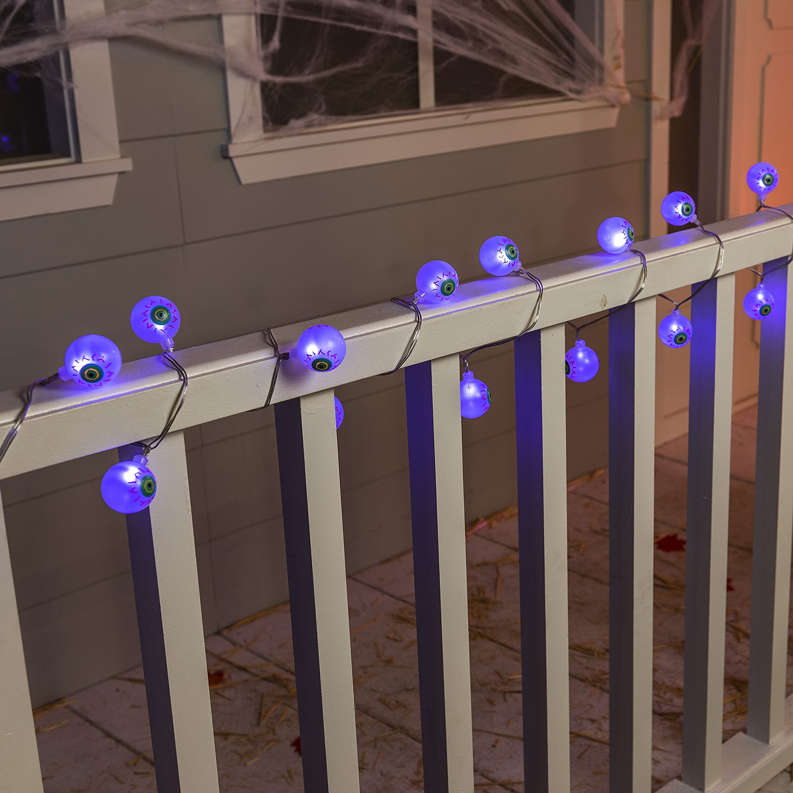 Joiedomi 20.6ft 40 LED Halloween Eyeball String Lights - Waterproof Battery Operated with 8 Modes & Remote Control - Purple Outdoor/Indoor Party Decor for Halloween Yard, Haunted House, and Spooky Events