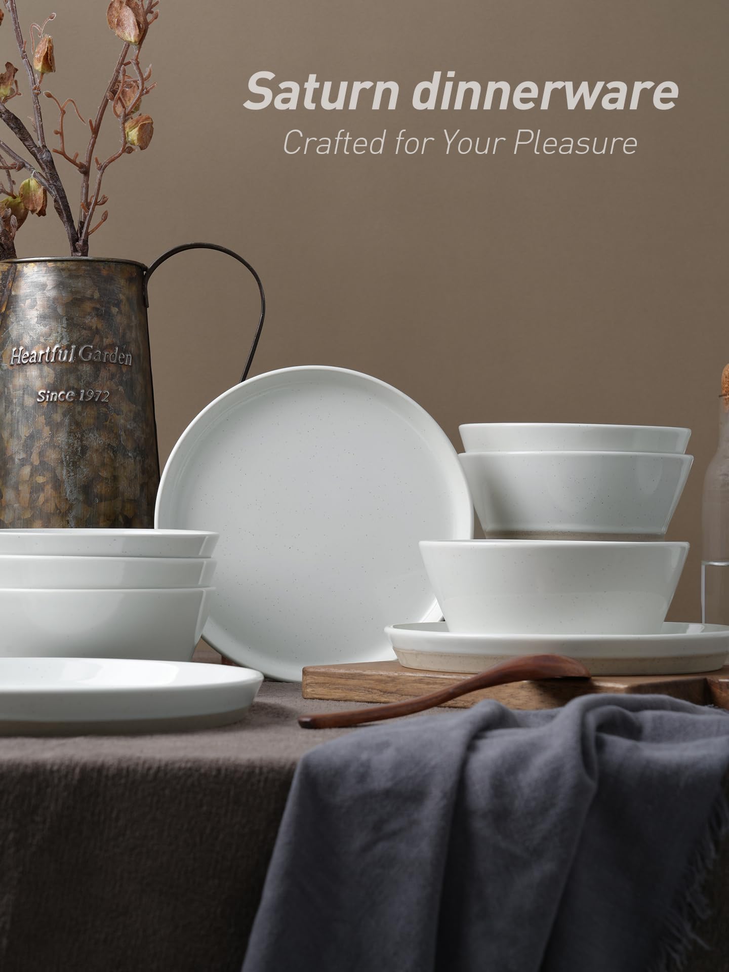 Famiware Saturn 12-Piece Dinnerware Set for 4 - White Plates & Bowls | Durable Porcelain Tableware for Everyday Use, Family Dinners & Entertaining Guests