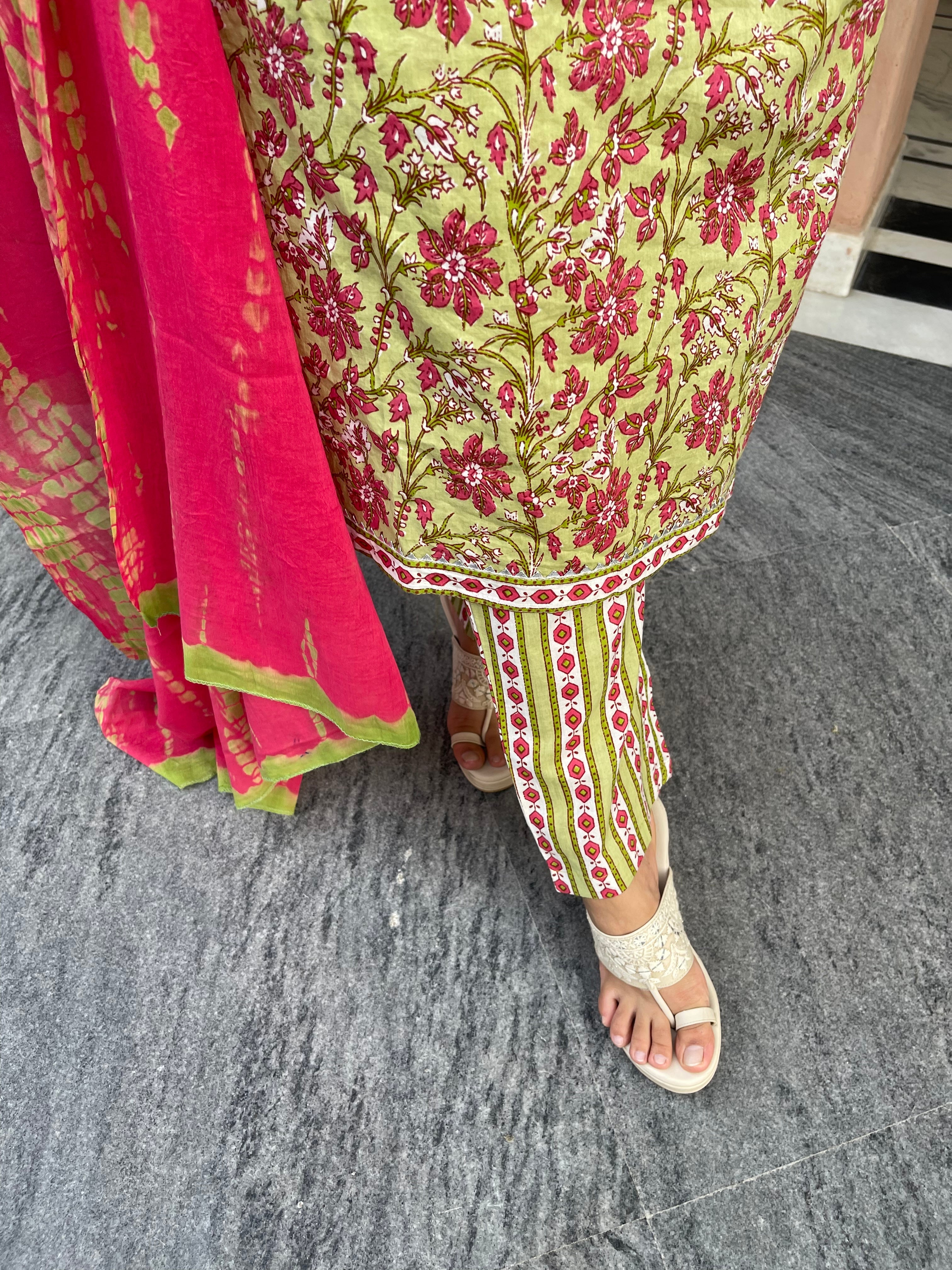 Stylish Green Block Print Kurta Suit Set for Women | Indian Ethnic Wear | Perfect for Festivals, Weddings & Casual Outings