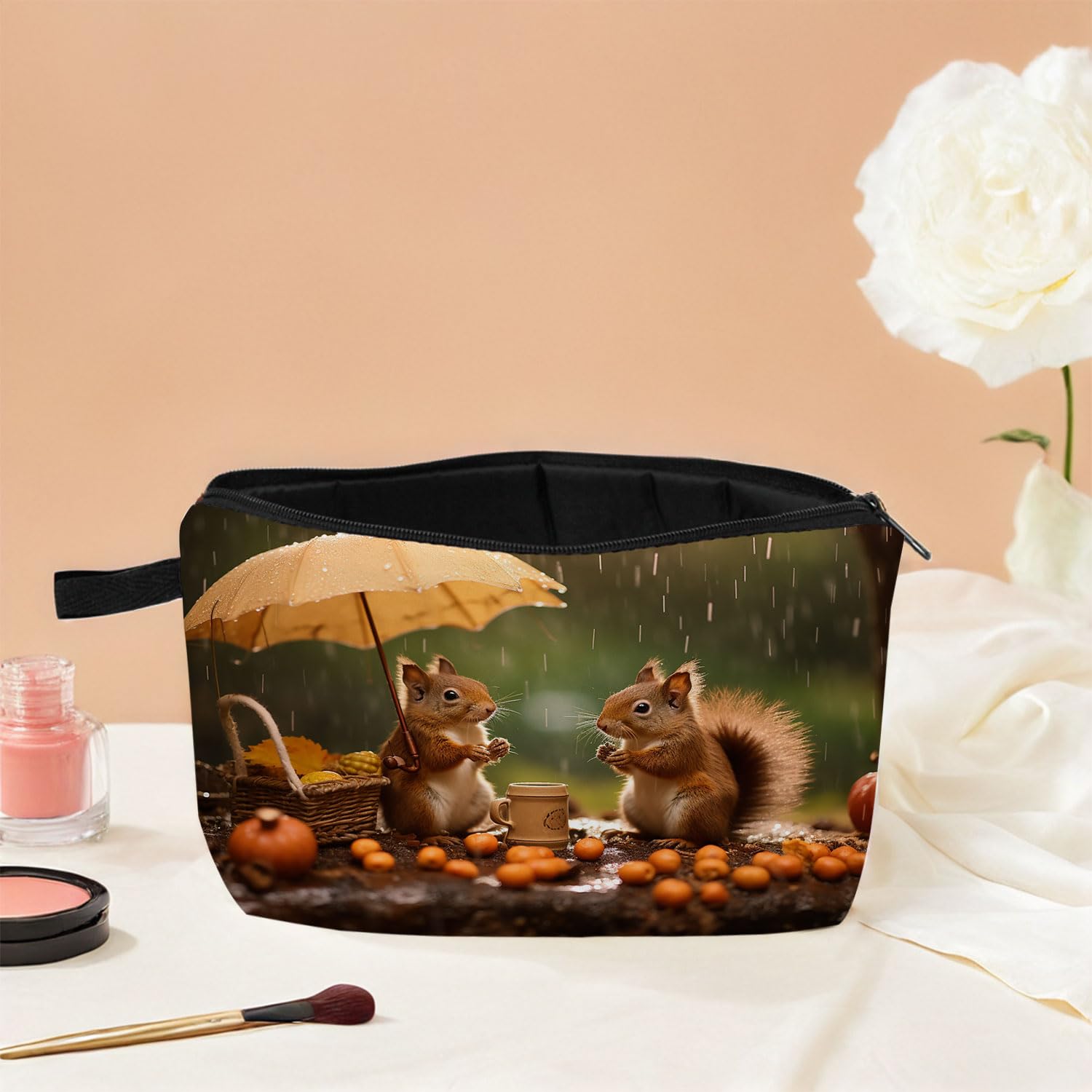 Squirrel Makeup Bag for Women - Travel Cosmetic Organizer - Perfect for Travel & Gifts