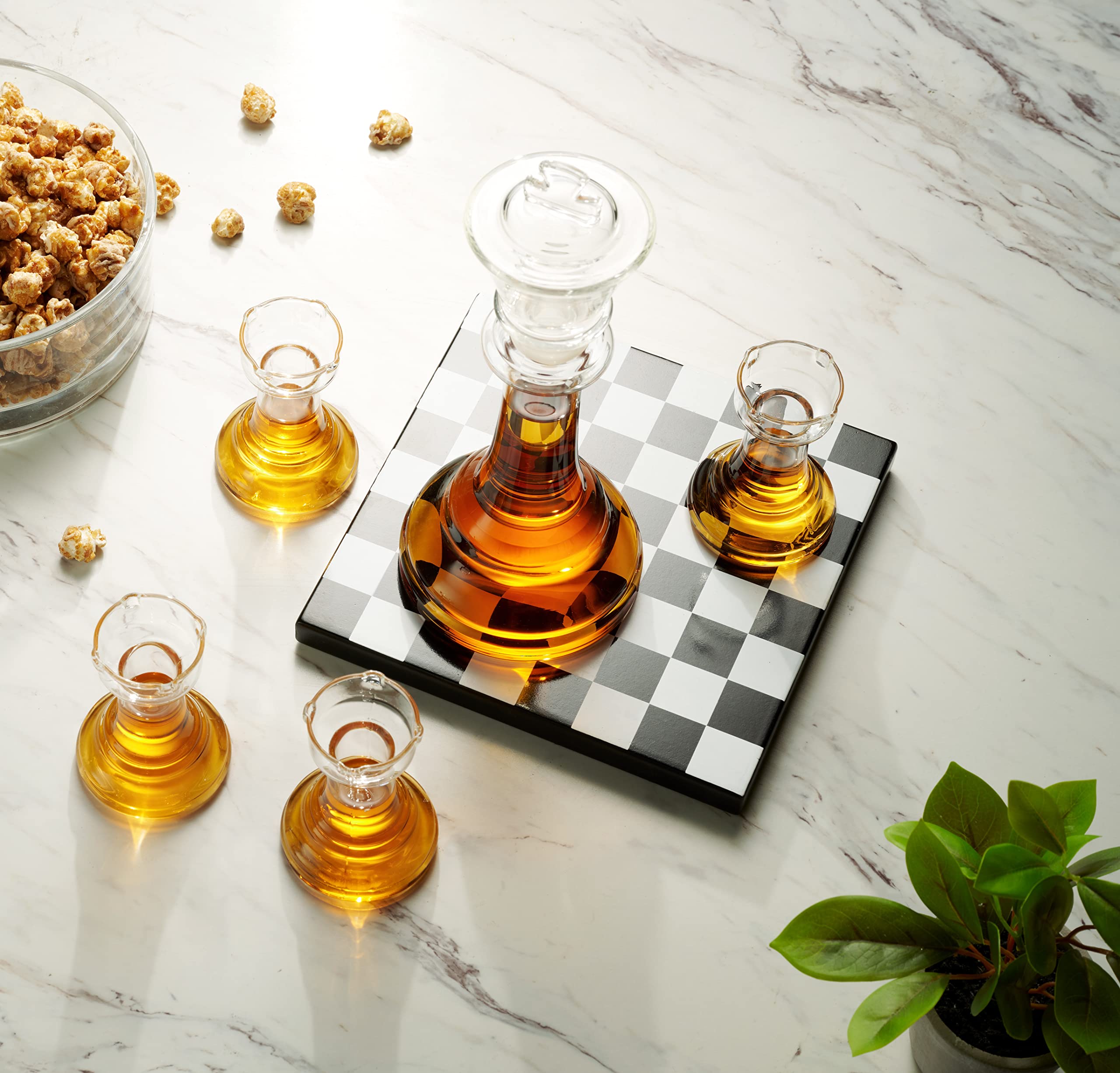 Godinger Whiskey Decanter Set with 2 Glasses & 2 Shot Glasses - Elegant Chess Design Liquor Decanter for Bourbon, Scotch & Whiskey - Perfect Whiskey Gift Set for Men, Home Bar & Entertaining