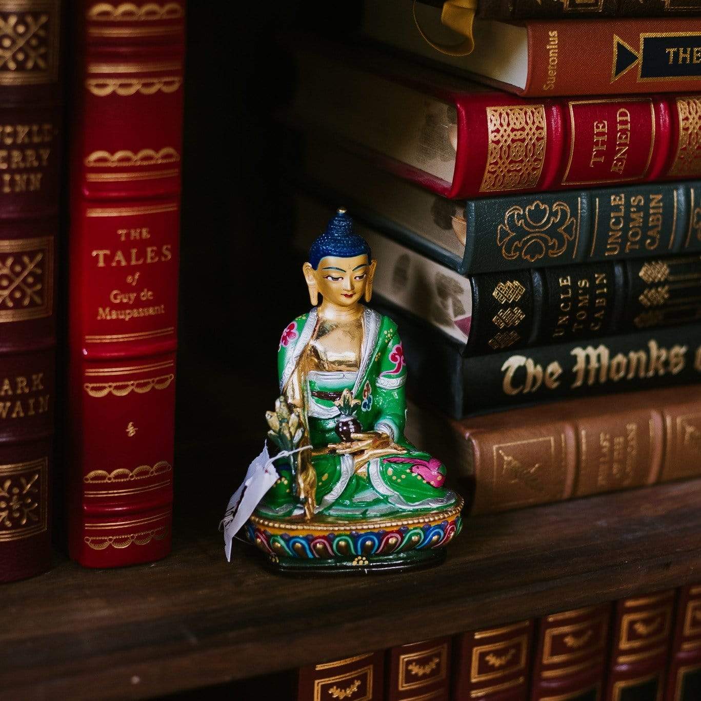 Hand Painted Medicine Buddha Statue - Tibetan Buddhist Decor for Home Altar, Meditation Room & Healing Space - Authentic Spiritual Artwork for Wellness & Serenity