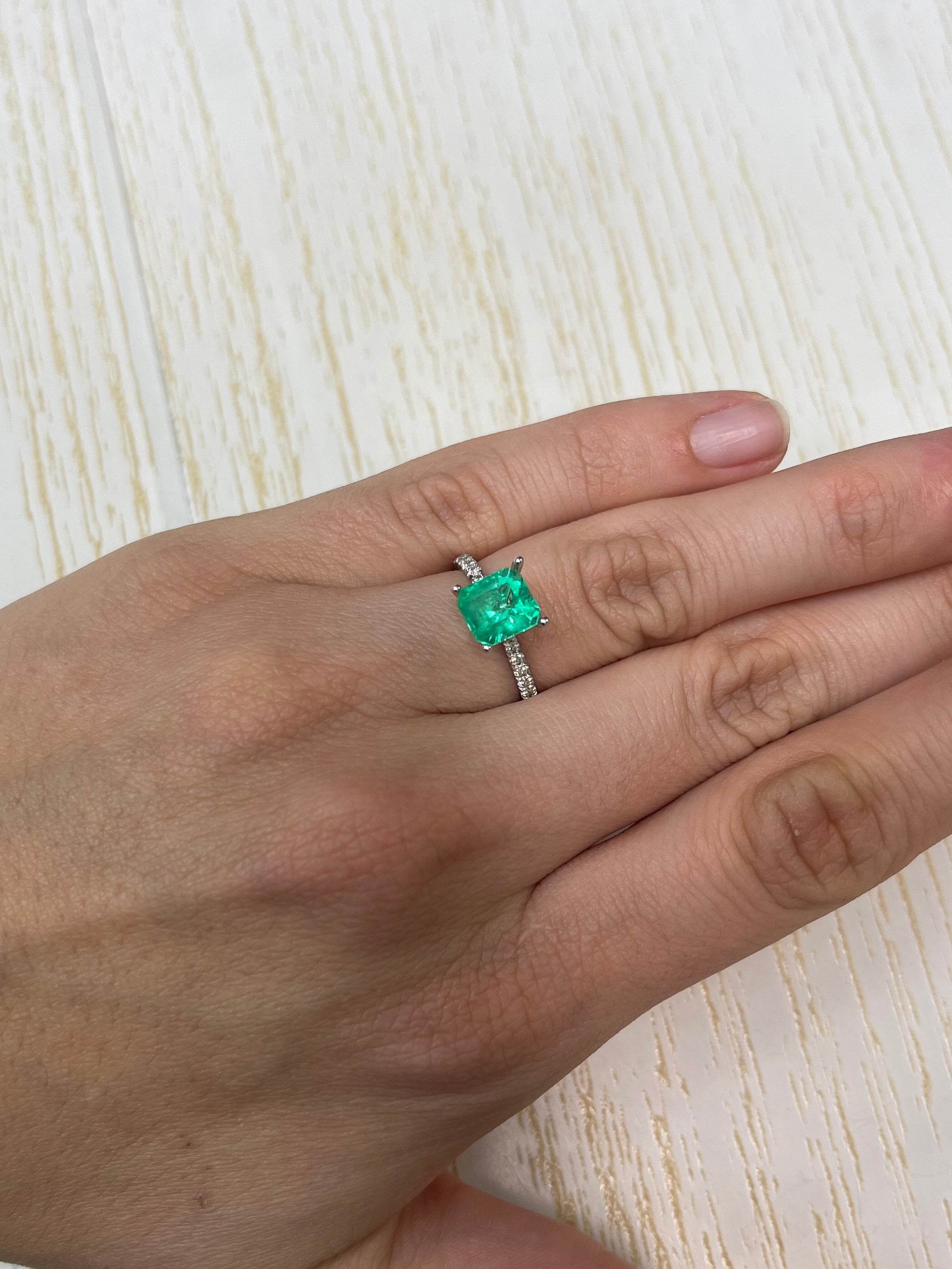 2.14 Carat Chunky Emerald Cut Natural Colombian Emerald Gemstone - Apple Green Color for Jewelry Making, Engagement Rings & Luxury Gifts