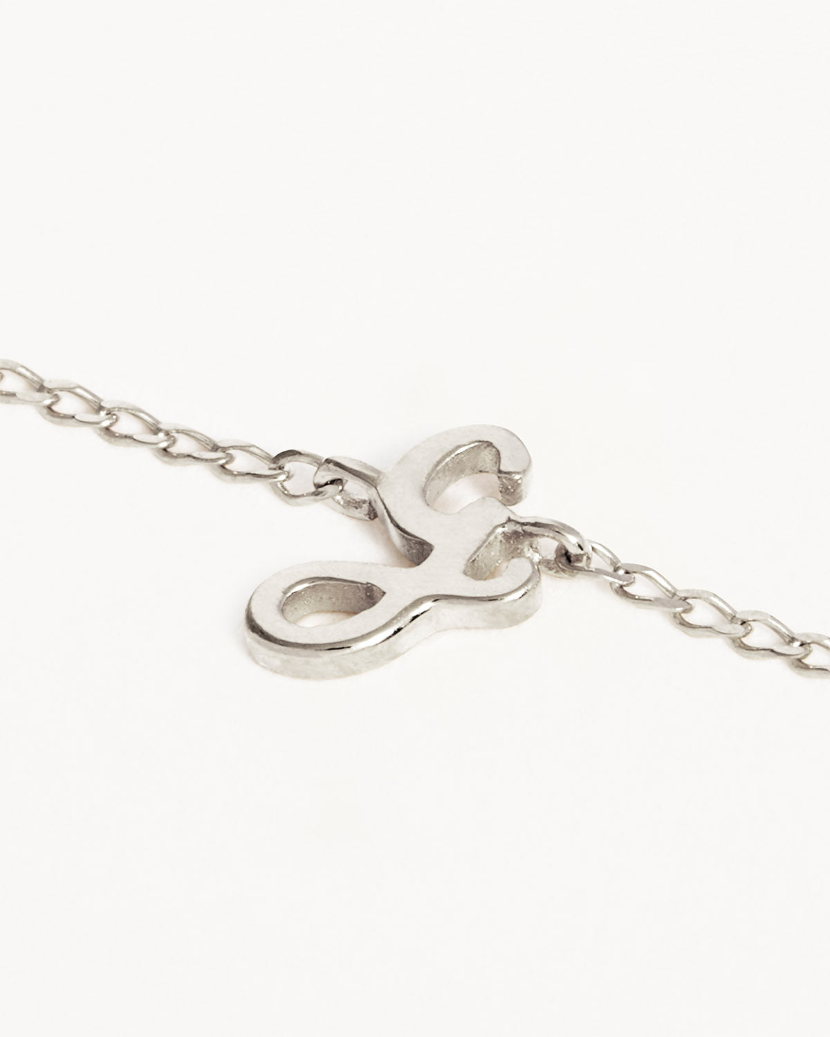 925 Sterling Silver Love Letter Bracelet - Romantic Gift for Her, Engraved Jewelry for Women, Perfect for Anniversaries & Valentine's Day