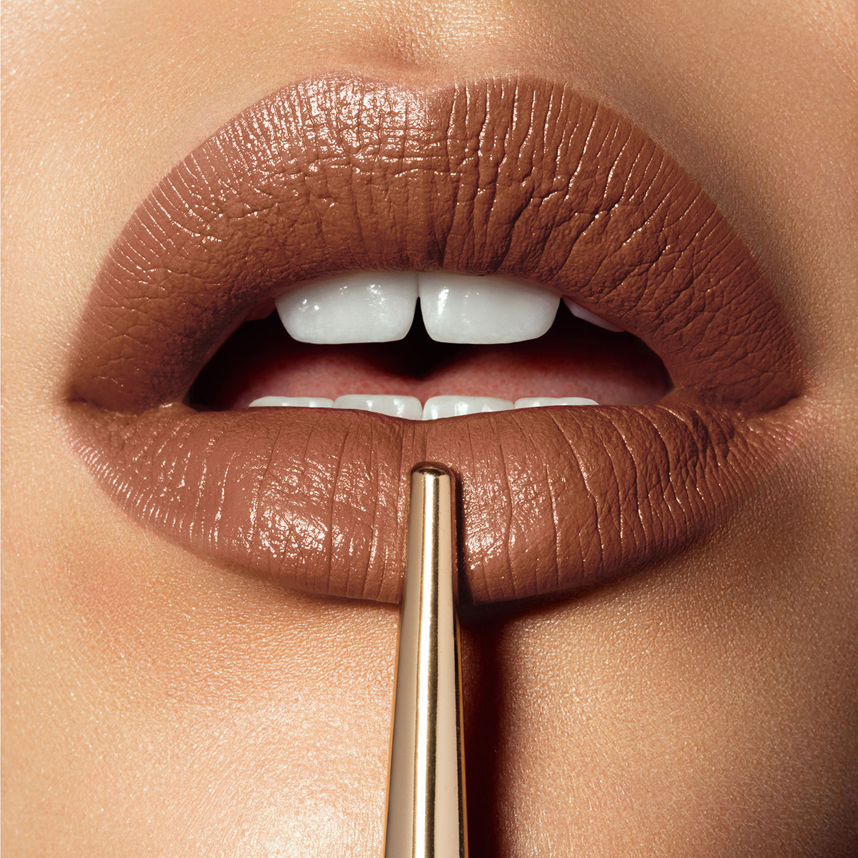 Confession Ultra Slim Refillable Lipstick - High Intensity Long Lasting Matte & Glossy Finish - Perfect for Everyday Wear, Date Night & Special Occasions