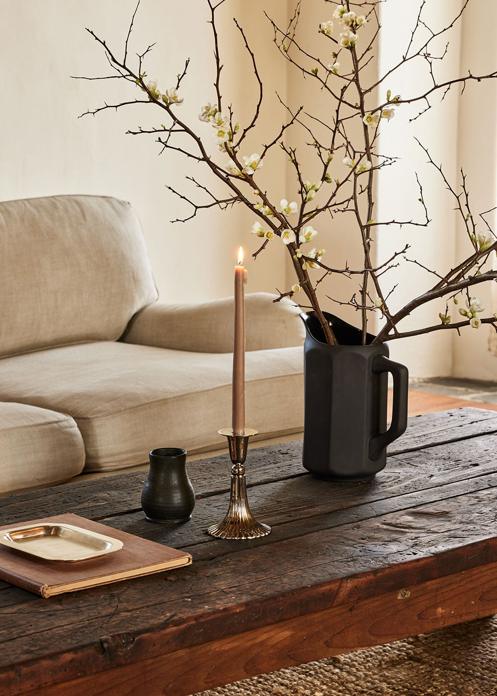 Elegant Dark Ceramic Bloom Vase for Home Decor - Perfect for Floral Arrangements, Wedding Centerpieces & Living Room Accents