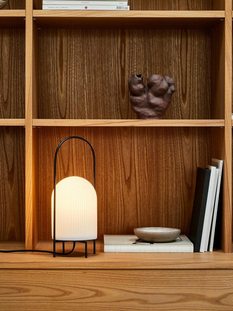 Ghost Table Lamp - Spooky Halloween Decor, LED Night Light for Bedroom, Living Room, and Party Decorations - Perfect for Home, Office, and Halloween Themed Events