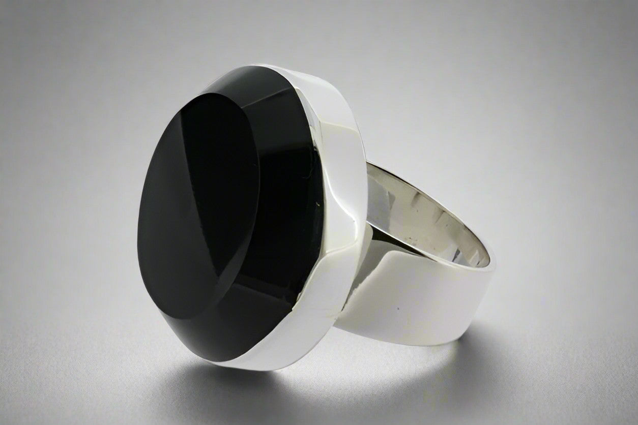 Onyx Circle Ring Sterling Silver 925 - Elegant Black Onyx Jewelry for Women, Men - Perfect for Everyday Wear, Gifts & Special Occasions