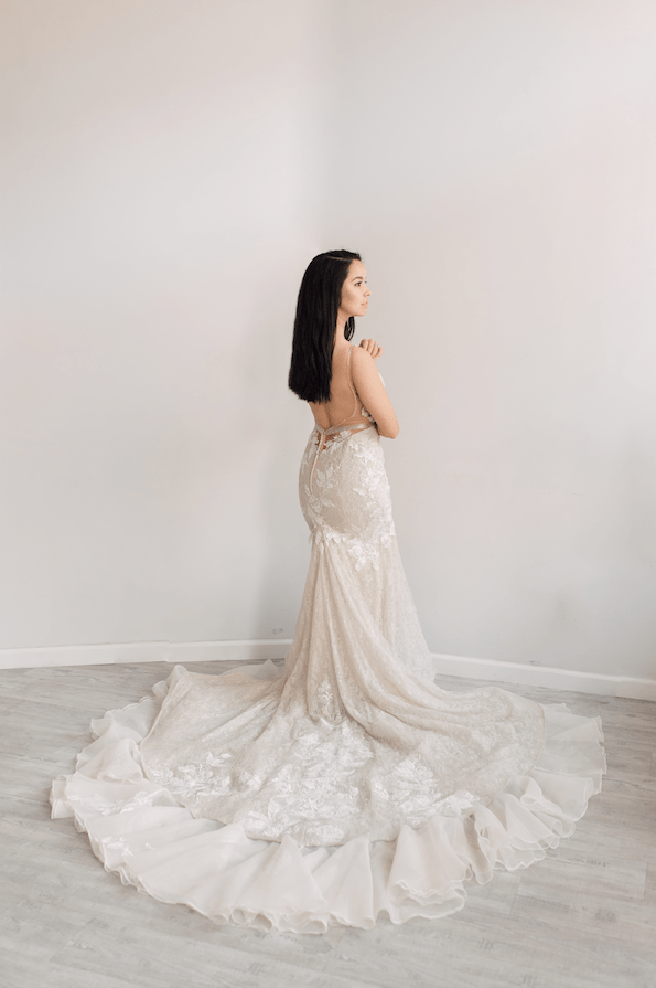 Berta 18 14 Size 6 Women's Dress - Elegant Cocktail Party & Wedding Guest Dress for Special Occasions