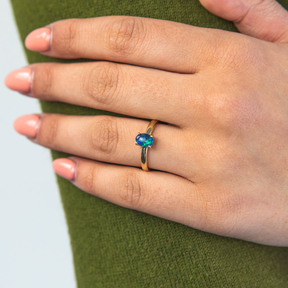 9ct Yellow Gold 7x5mm Oval Opal Ring - Resizable 1-2 Sizes - Elegant Jewelry for Women, Perfect for Weddings, Anniversaries & Special Occasions