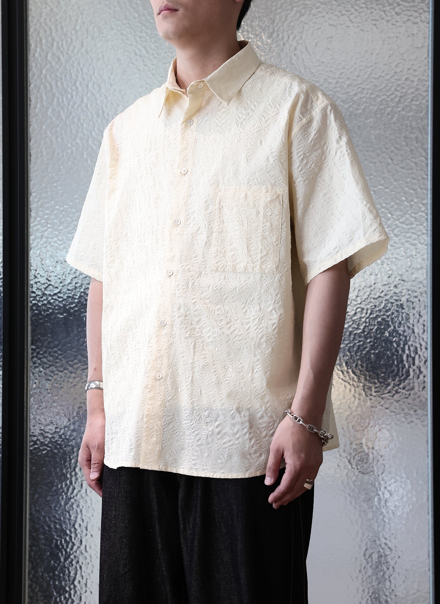 Breathable Cotton Seersucker Oversized Short Sleeve Shirt for Men & Women - Perfect for Summer Beach, Vacation & Casual Outfits