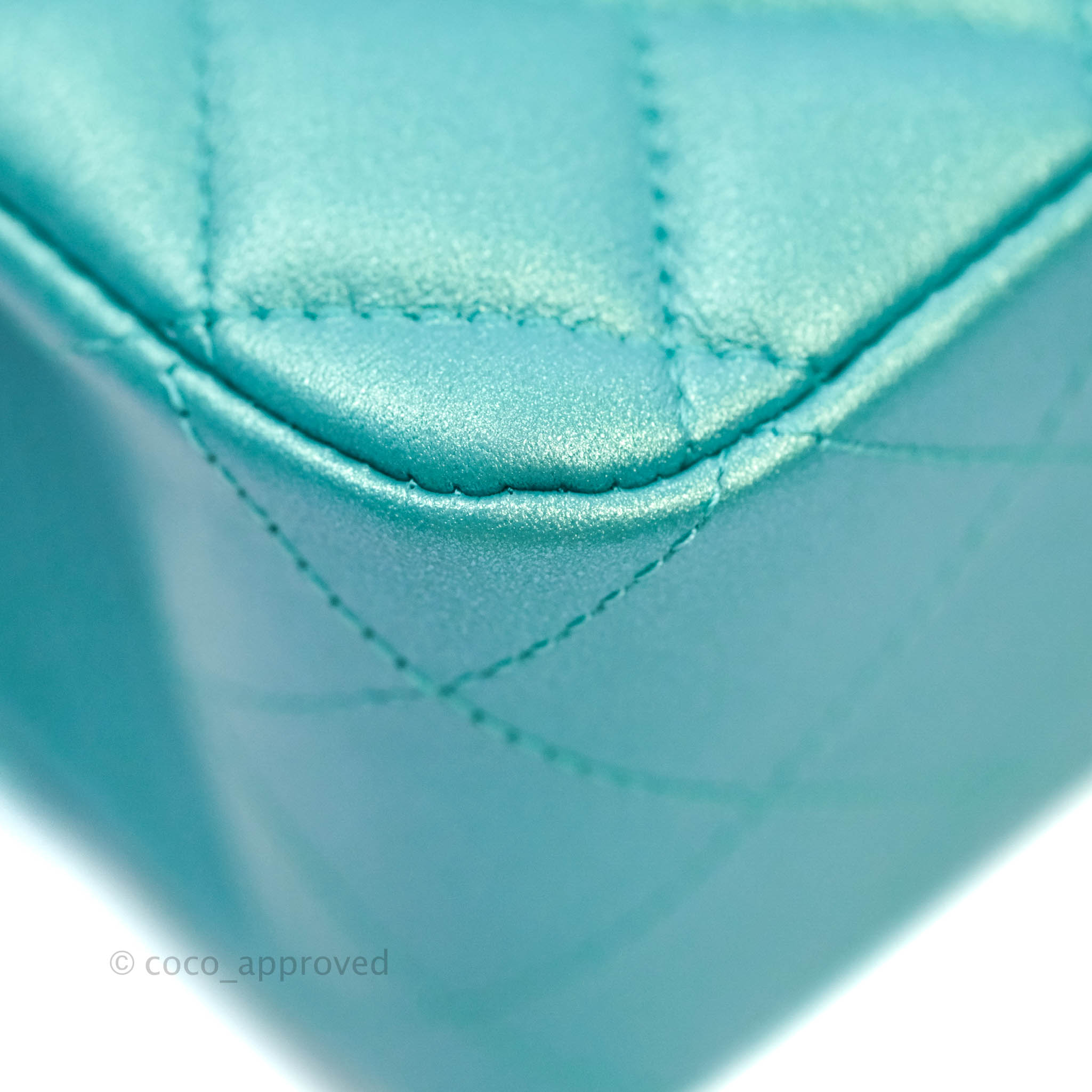 Chanel Classic M/L Medium Double Flap Bag in Iridescent Turquoise Calfskin with Gold Hardware - Luxury Designer Handbag for Women, Perfect for Parties, Weddings & Special Occasions
