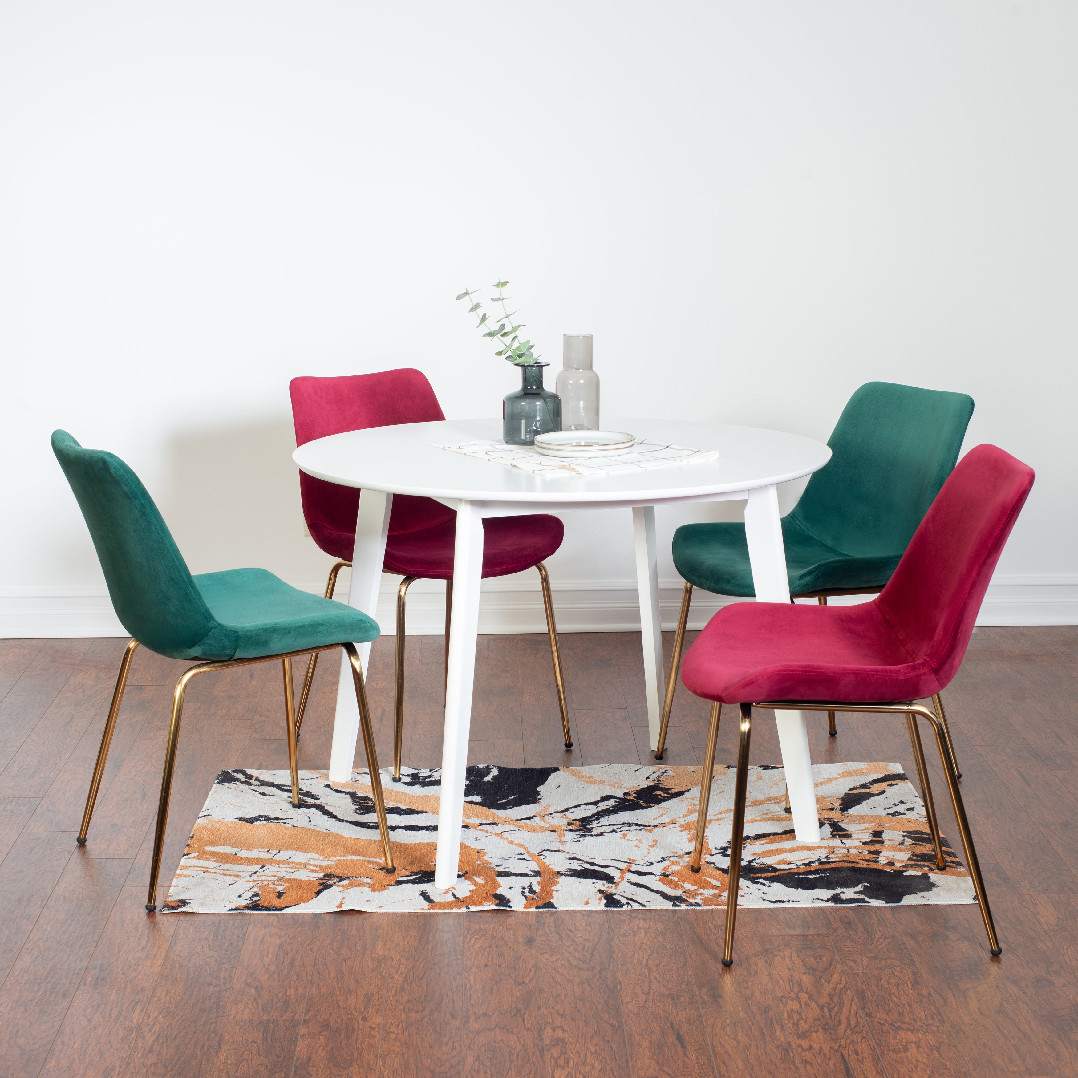 Roundhill Furniture Aufurr Contemporary 5-Piece White Round Dining Table Set with 4 Chairs - Perfect for Small Spaces, Breakfast Nooks & Modern Kitchens