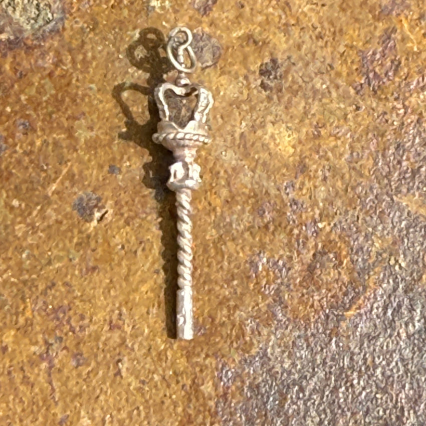 925 Sterling Silver Queen's Scepter Charm Pendant - Elegant Jewelry for Necklace & Bracelet - Perfect for Royal-Themed Parties, Cosplay & Gift Giving