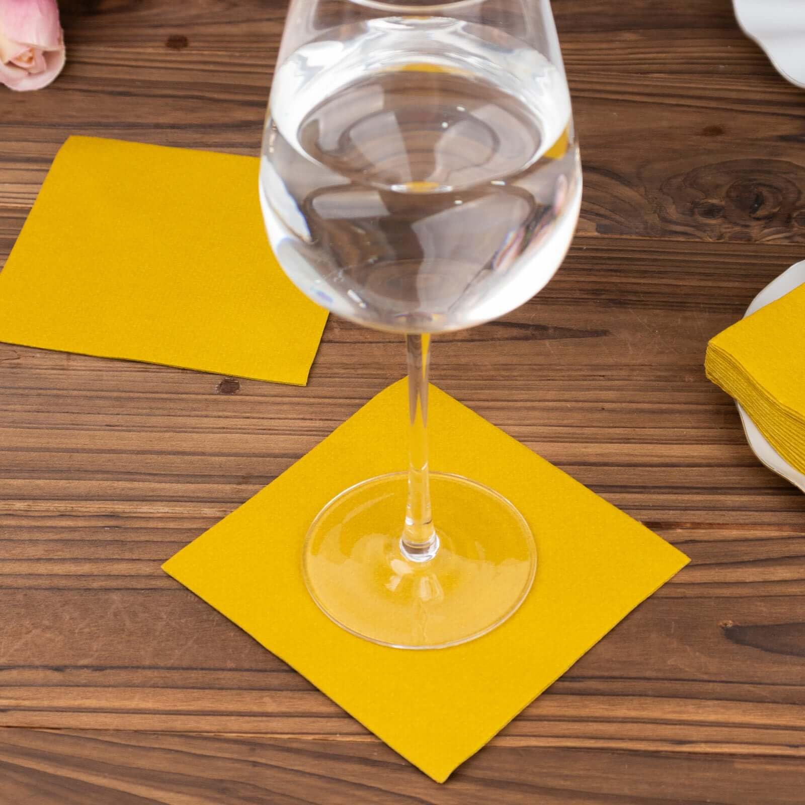 Efavormart 20 Pack Gold Soft Linen-Feel Airlaid Paper Beverage Napkins | Highly Absorbent Disposable Cocktail Napkins for Parties, Weddings, and Events | Premium Quality Paper Drink Napkins for Bars, Restaurants, and Home Use
